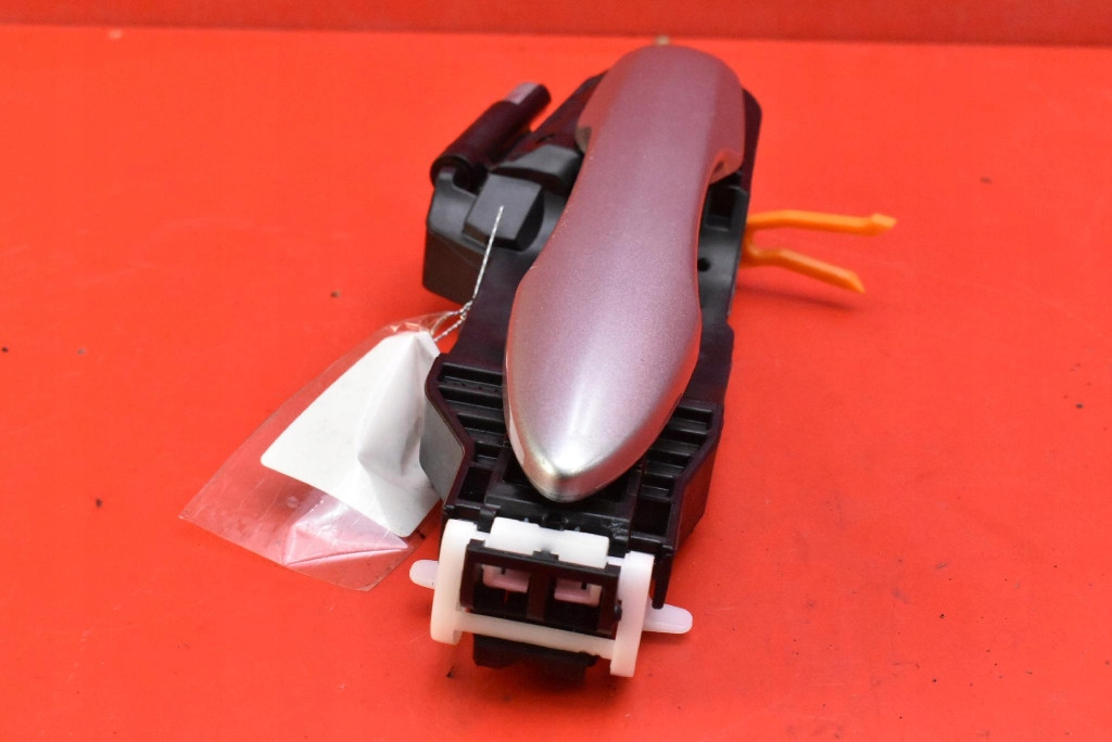 handle left rear part rear KEYLESS 1L0 TOYOTA YARIS CROSS 20