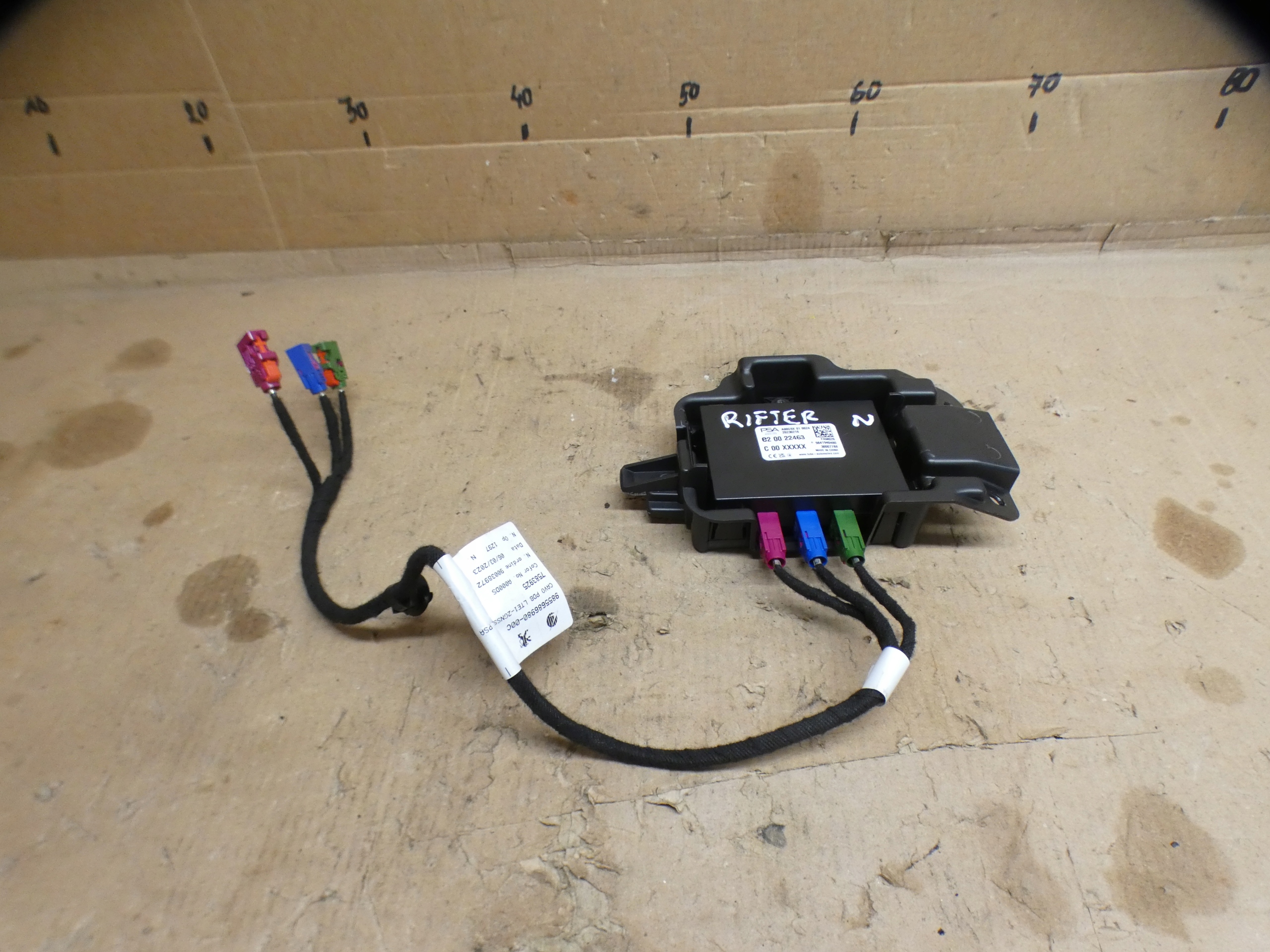 PEUGEOT RIFTER module control unit ANTENY 9841940480