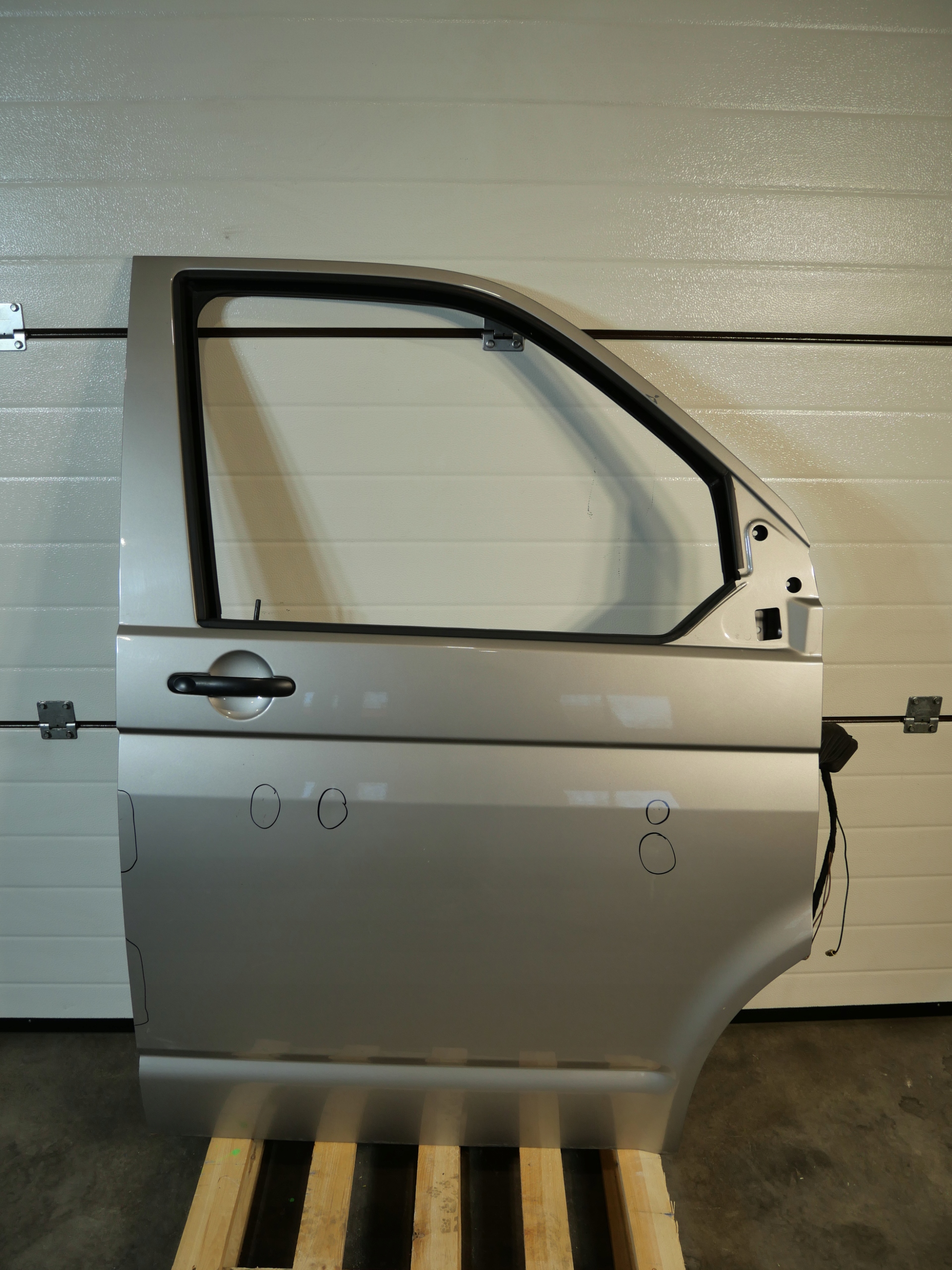 VW T6 door right front