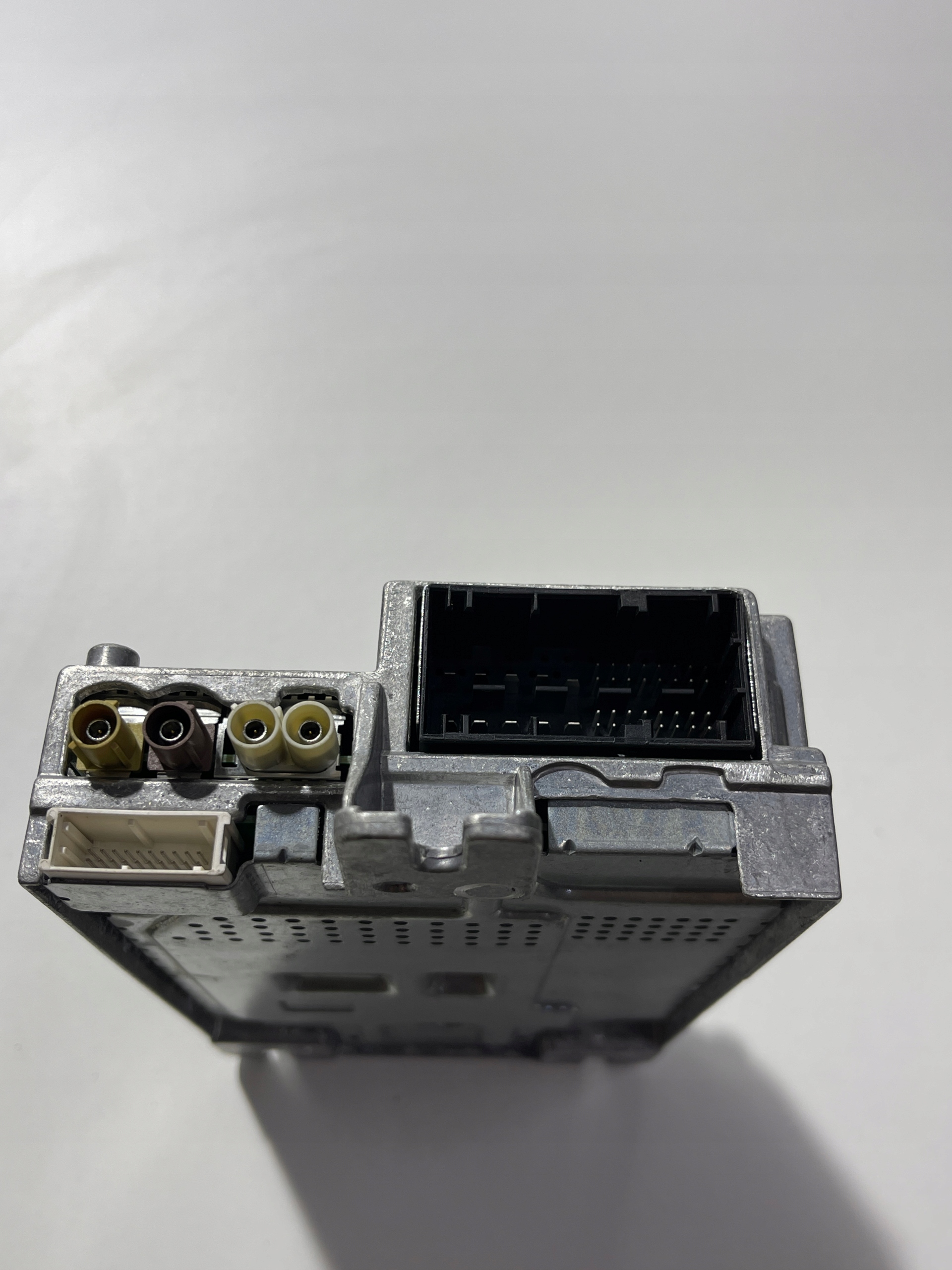 BMW G01 G05 G20 F40 amplifier DAB RAM21 5A923C4