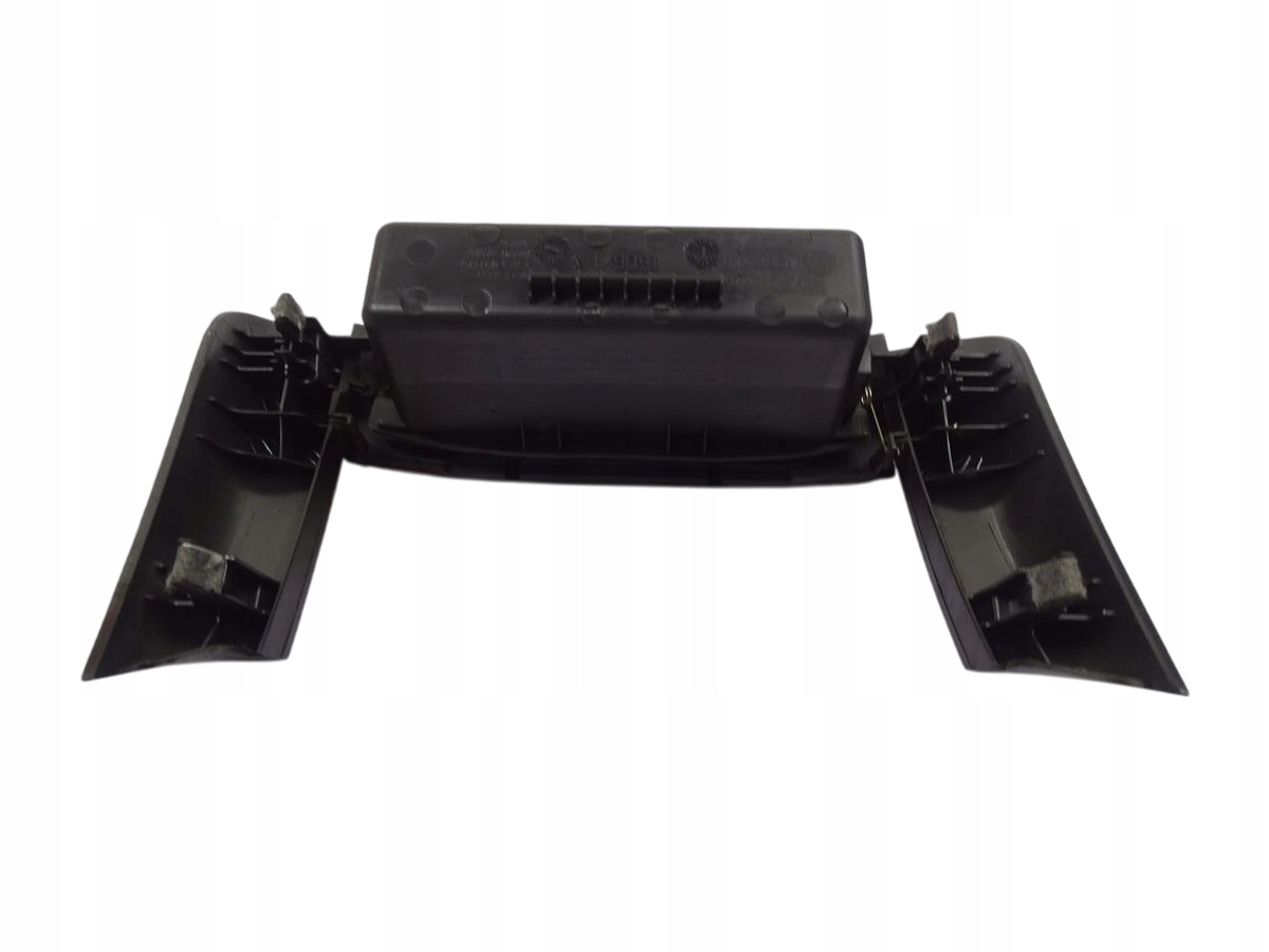 бардачок с консоли kia CEED I 3D 5D 2006-2012 европа - 84770-1H000