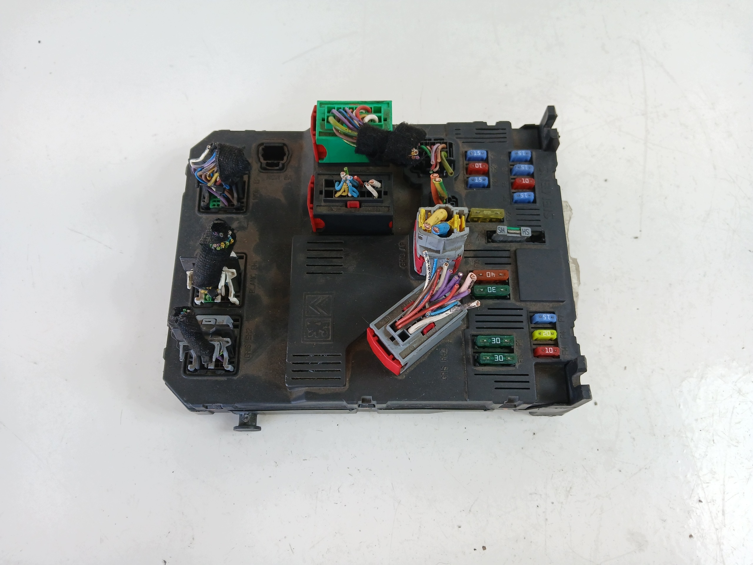 CITROEN C3 et Module fusibles 9652474480 BSI