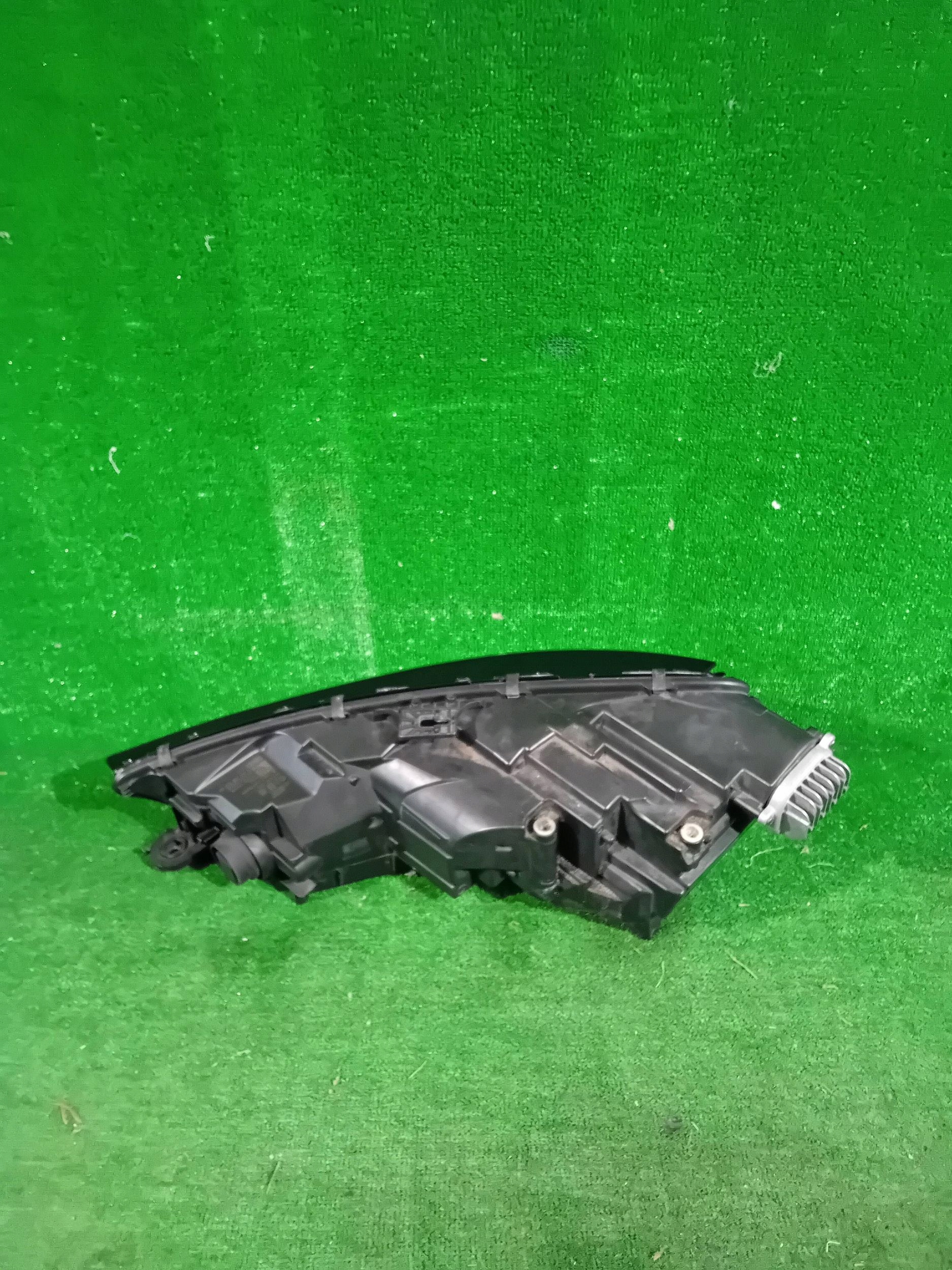 REFLEKTOR right front AUDI A4 B9 FULL LED 15- NR.808