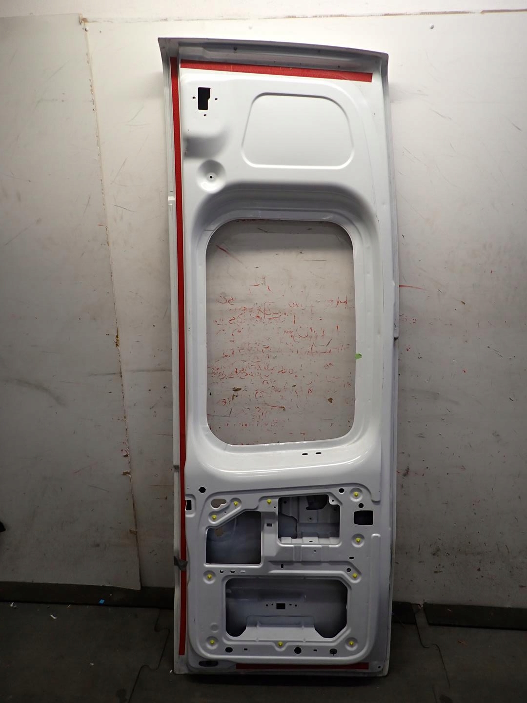 door rear part rear. left RENAULT TRAFIC II VIVARO A 2001-2014 WYSOKI MAX