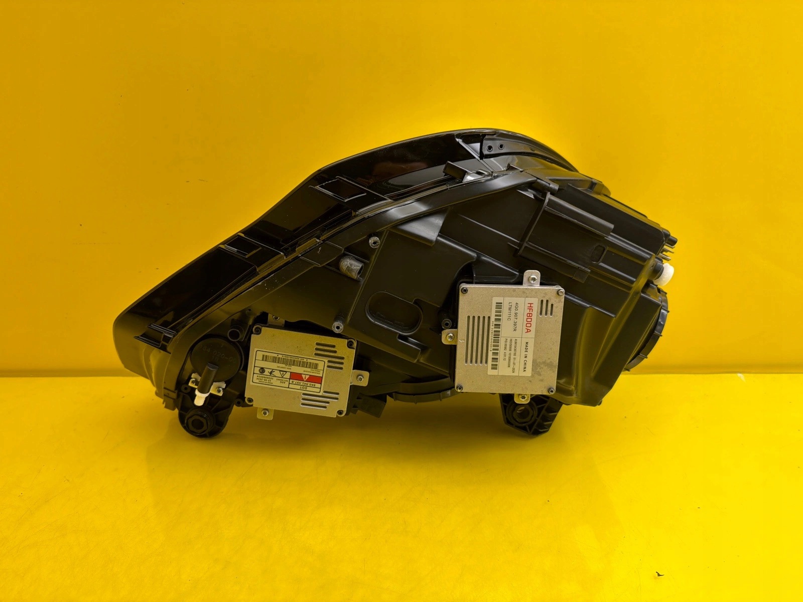 light left Audi A3 8V 12-15 Xenon 8V0941005