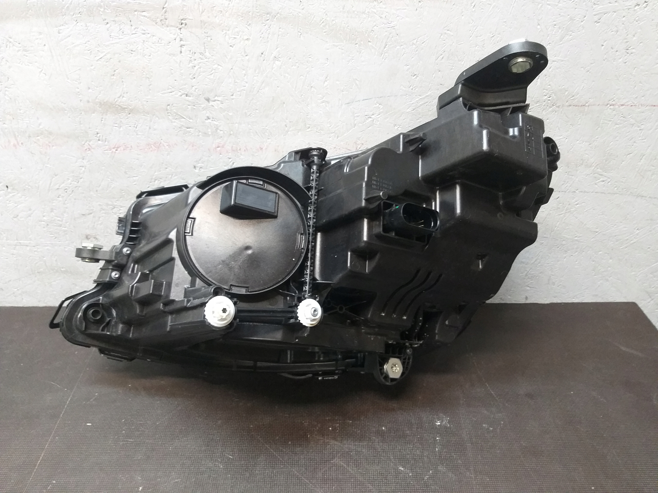 LIGHT FRONT RIGHT MERCEDES E KLASA W213 LIFT FULL