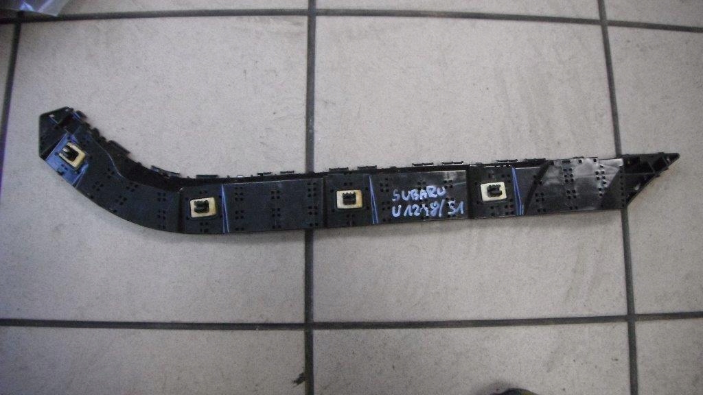 SUBARU ŚLIZG ZDERZAKA LEWY TYLNY 4V2R