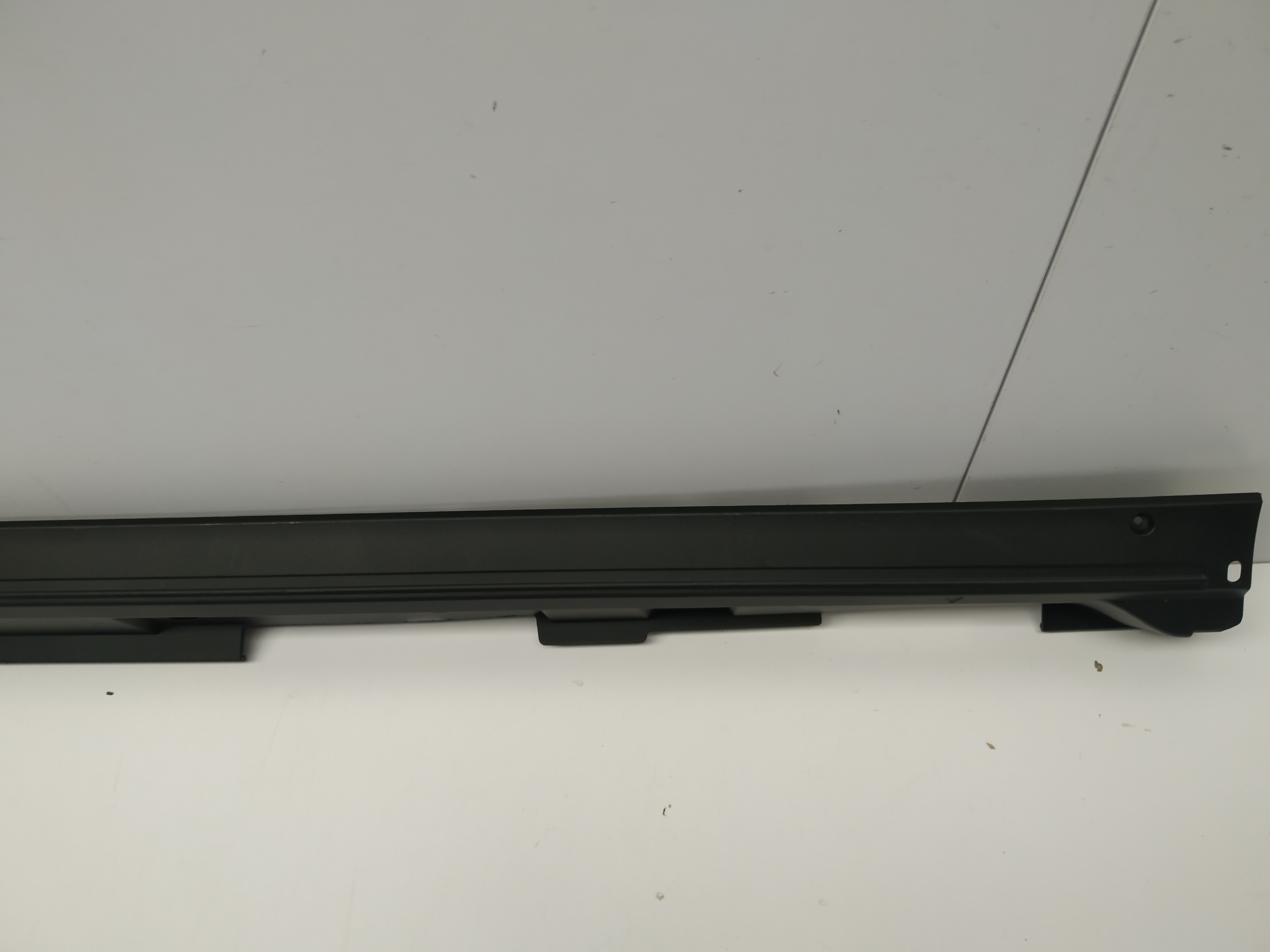 19- Toyota Highlander IV 4 threshold moulding threshold left cap OM 75860-0E040