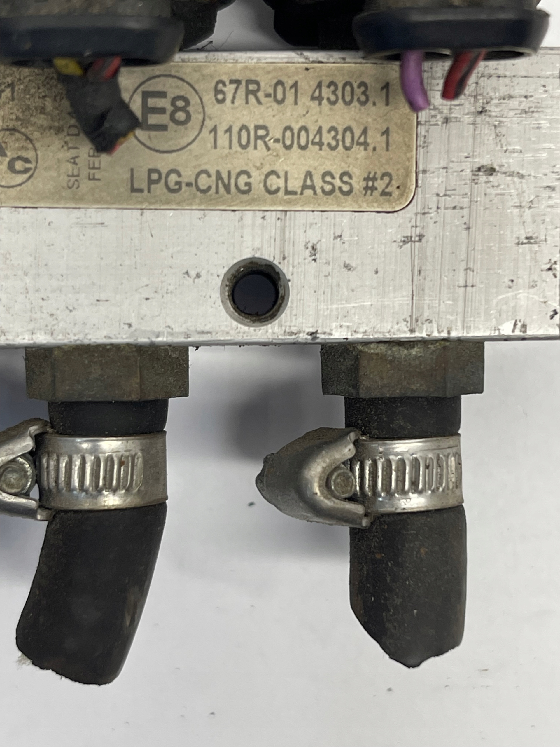 Rampe injection Injecteurs lpg 67R-014303