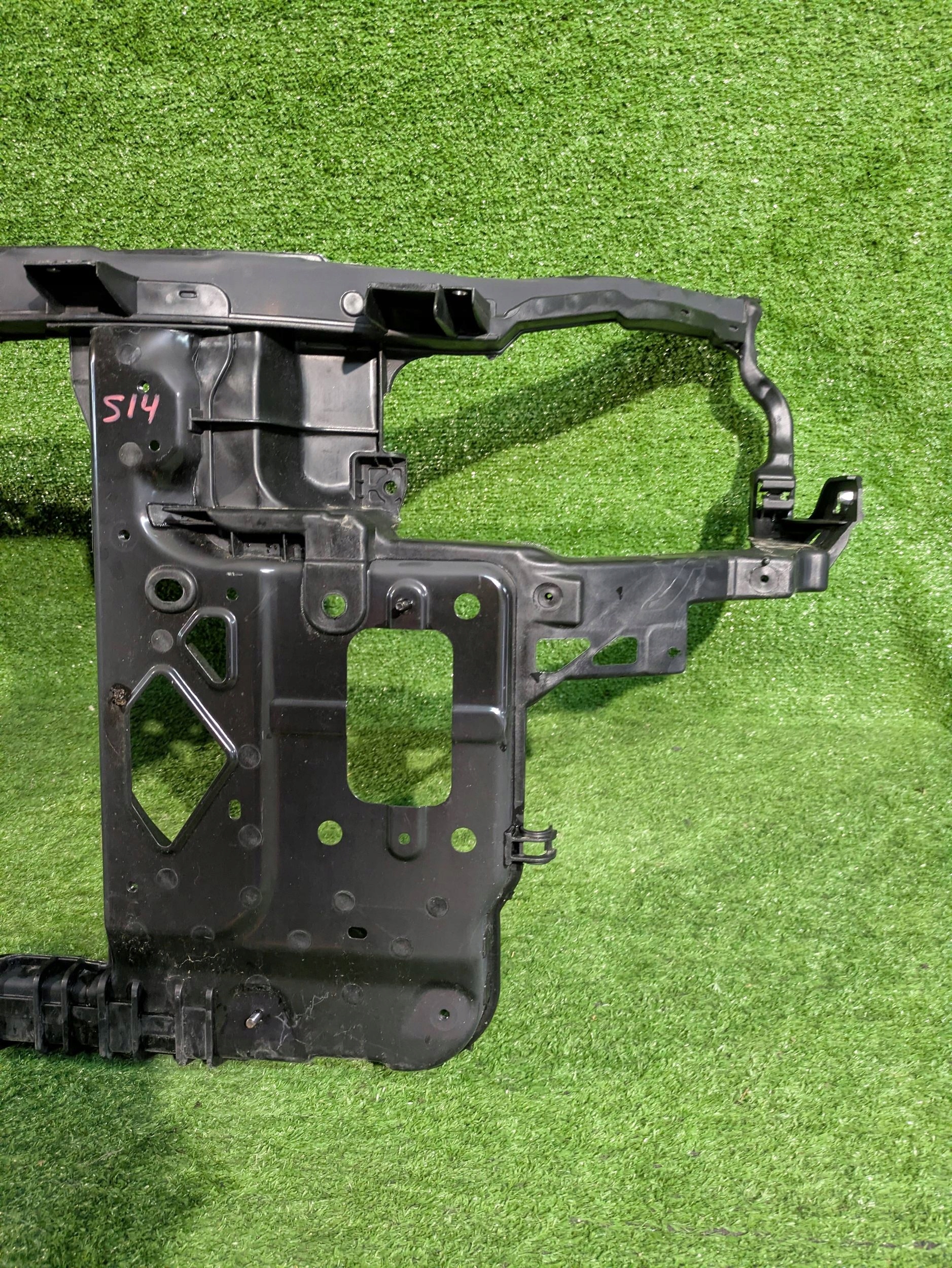 support panel for radiators front pillar iron HYUNDAI I30 and 07- NR.514