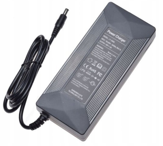 ŁADOWARKA AKUMULATORÓW UNIWERSALNA 42V2A Marka Wilmat