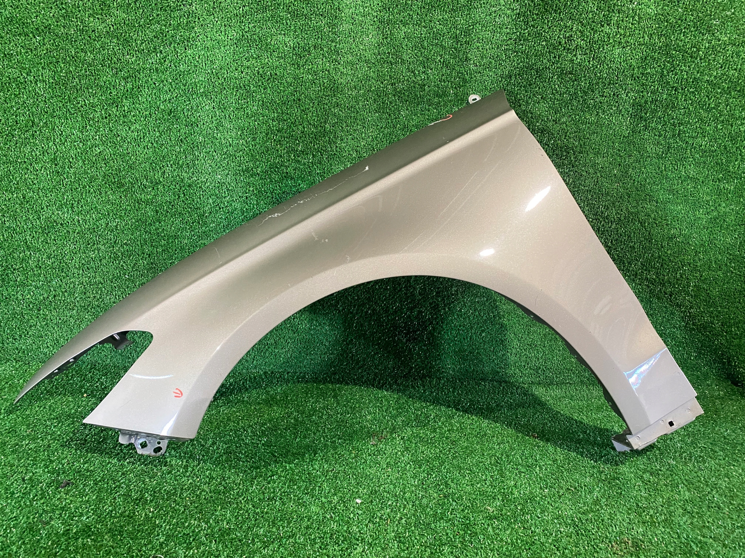 fender front left FORD MONDEO MK5 NR.638