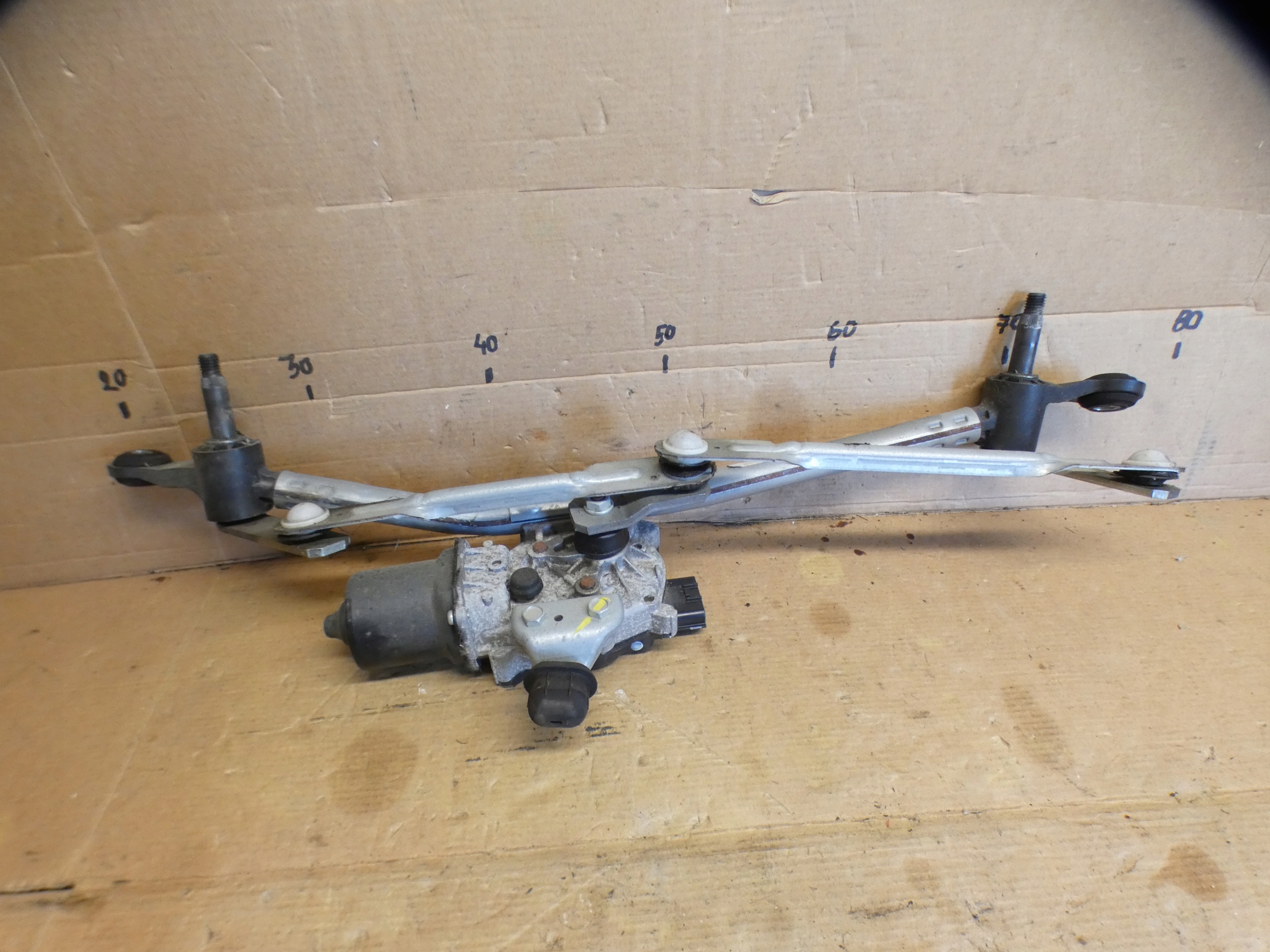 wiper mechanism RENAULT EXPRESS II