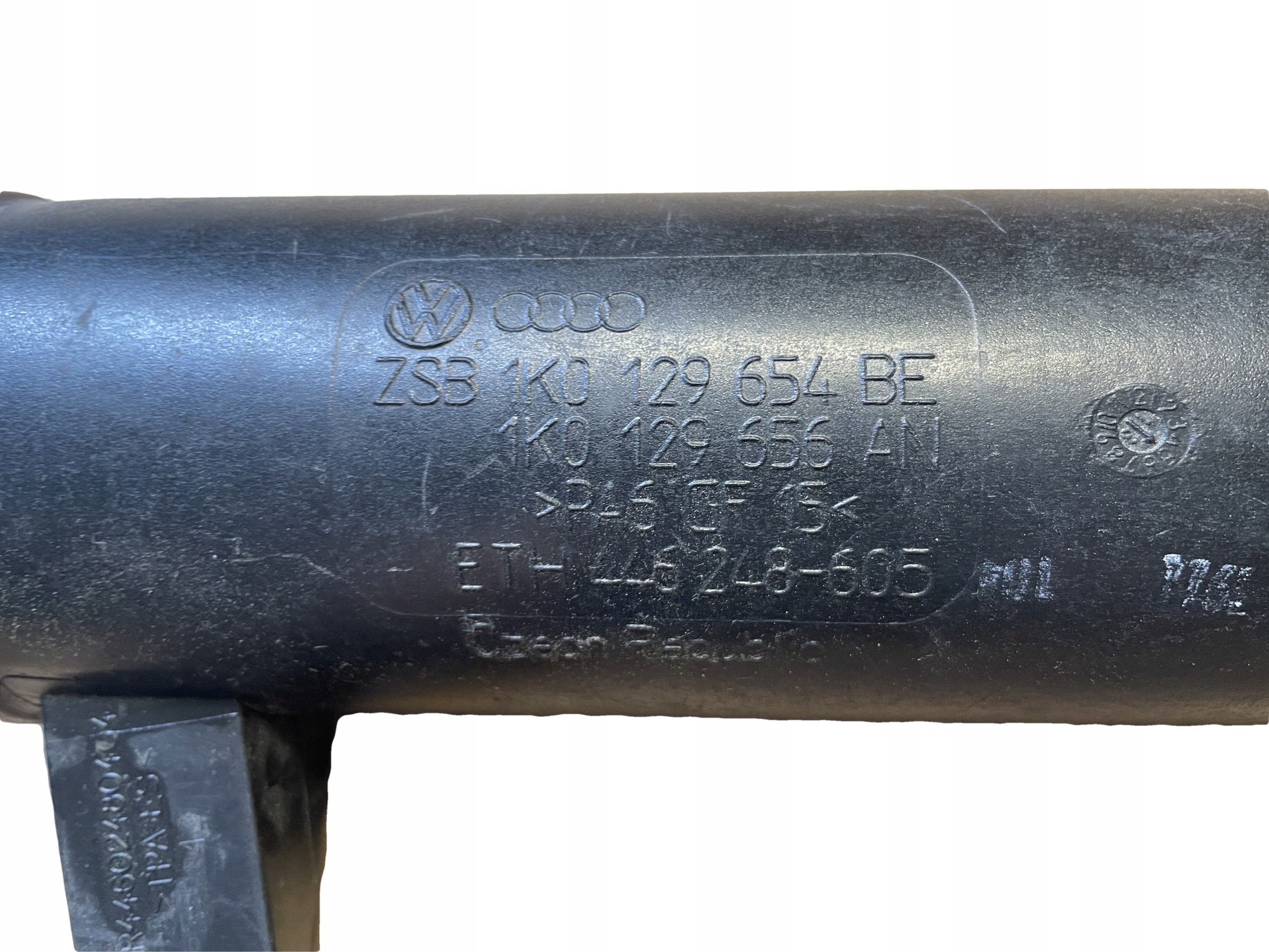AUDI VW 2.0TFSI pipe air 1K0129654BE