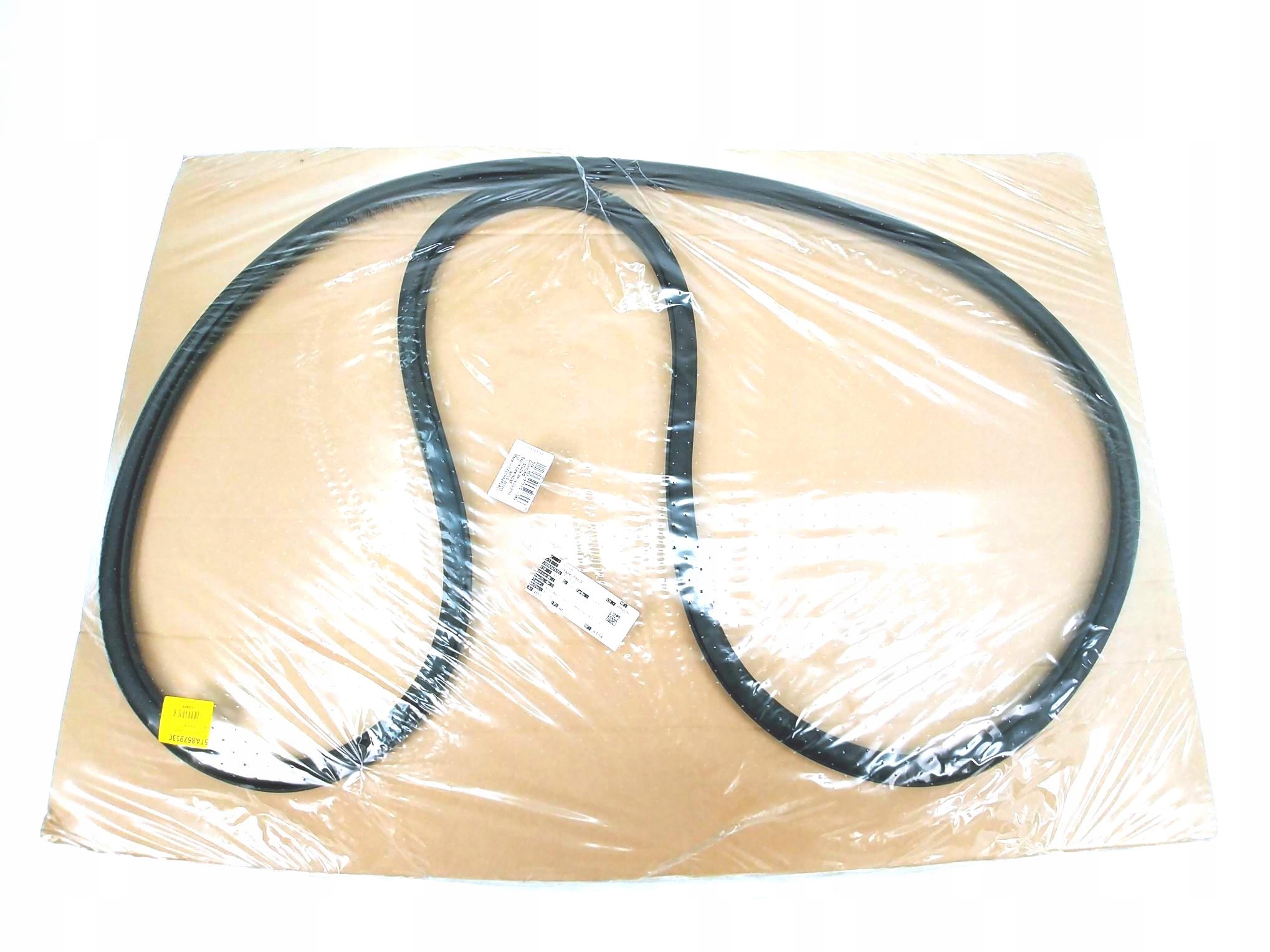 NOWA USZCZELKA DRZWI LEWY TYŁ VW TOURAN 3 III 5T