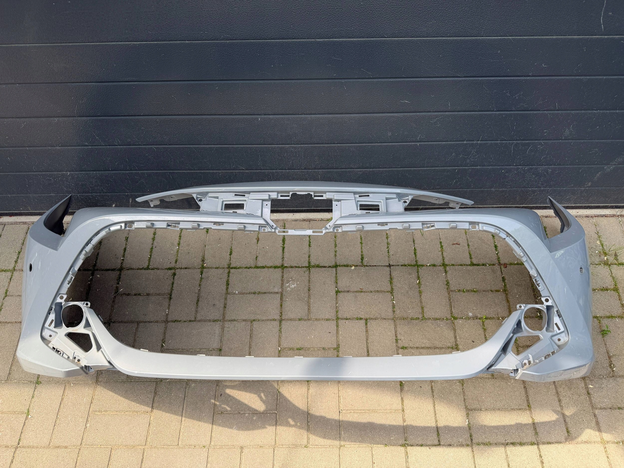 Toyota Corolla E21 18- nárazník předek přední