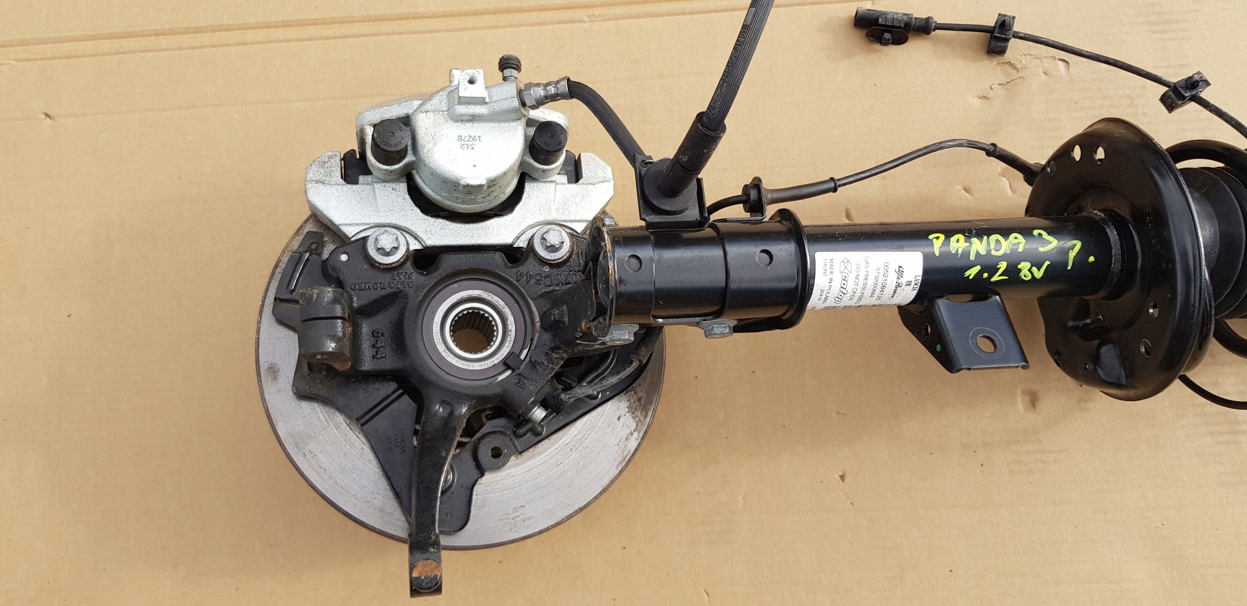 Fiat Panda 3 правая подвеска.2012-20.City Cross