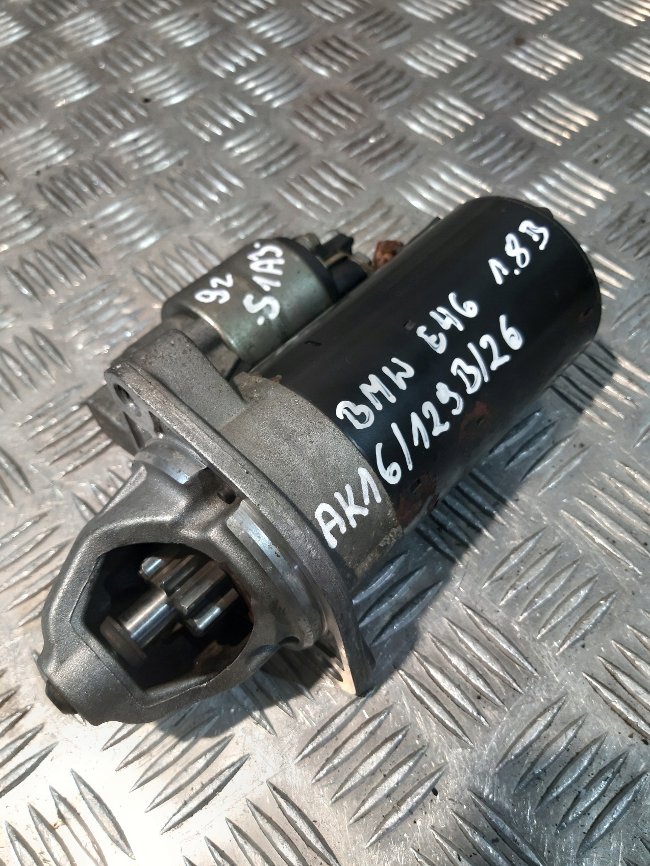 OE BMW 318i E46 1.8b startér MOTORU 9z 7505979