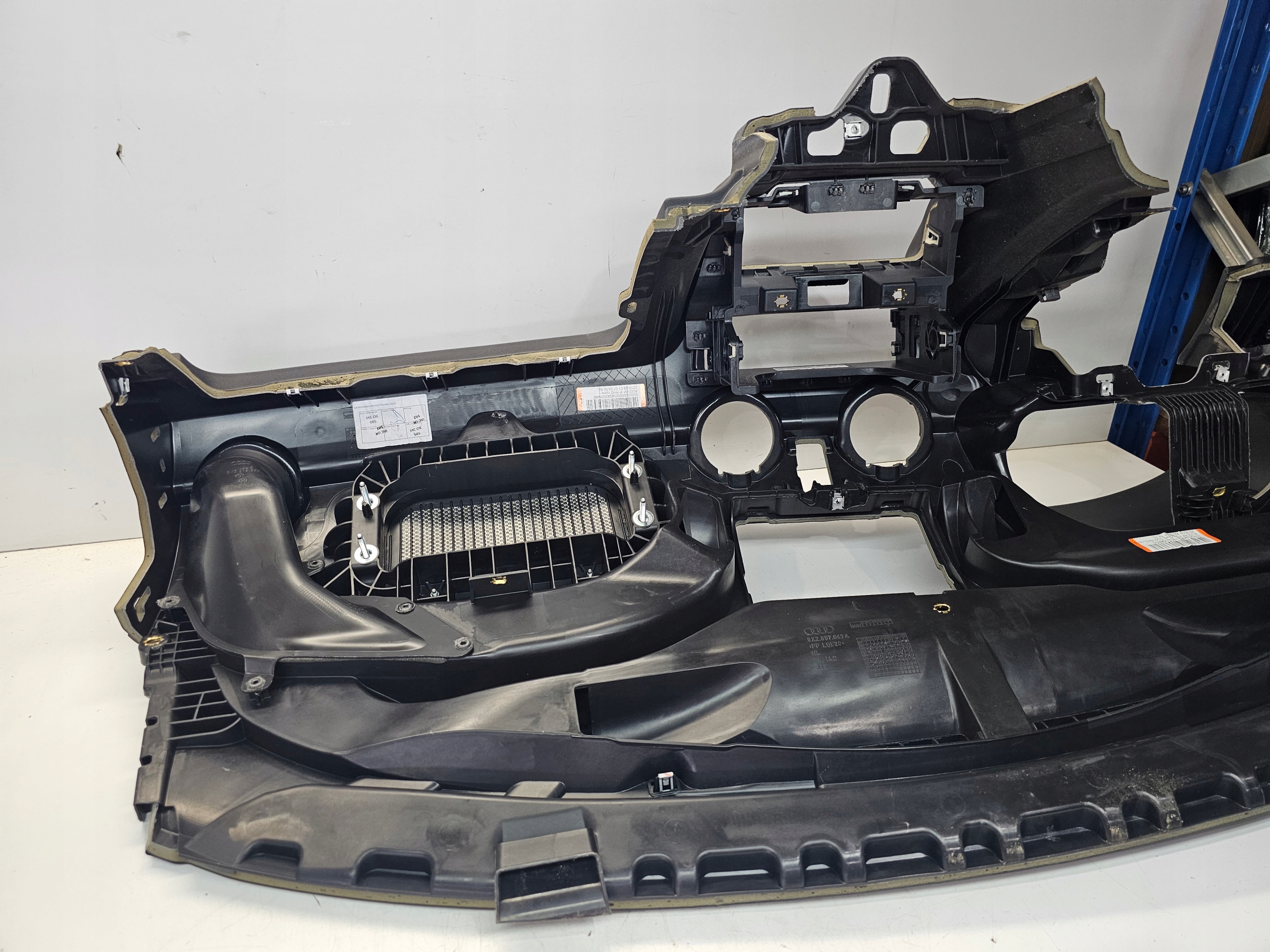 dashboard cockpit console AUDI A1 8X LIFT original ANGIELSKA