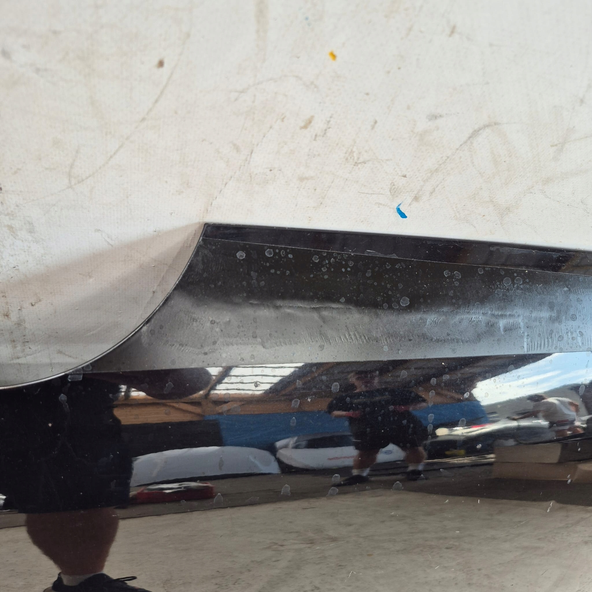 VW UP 1S0 11-16 Capot