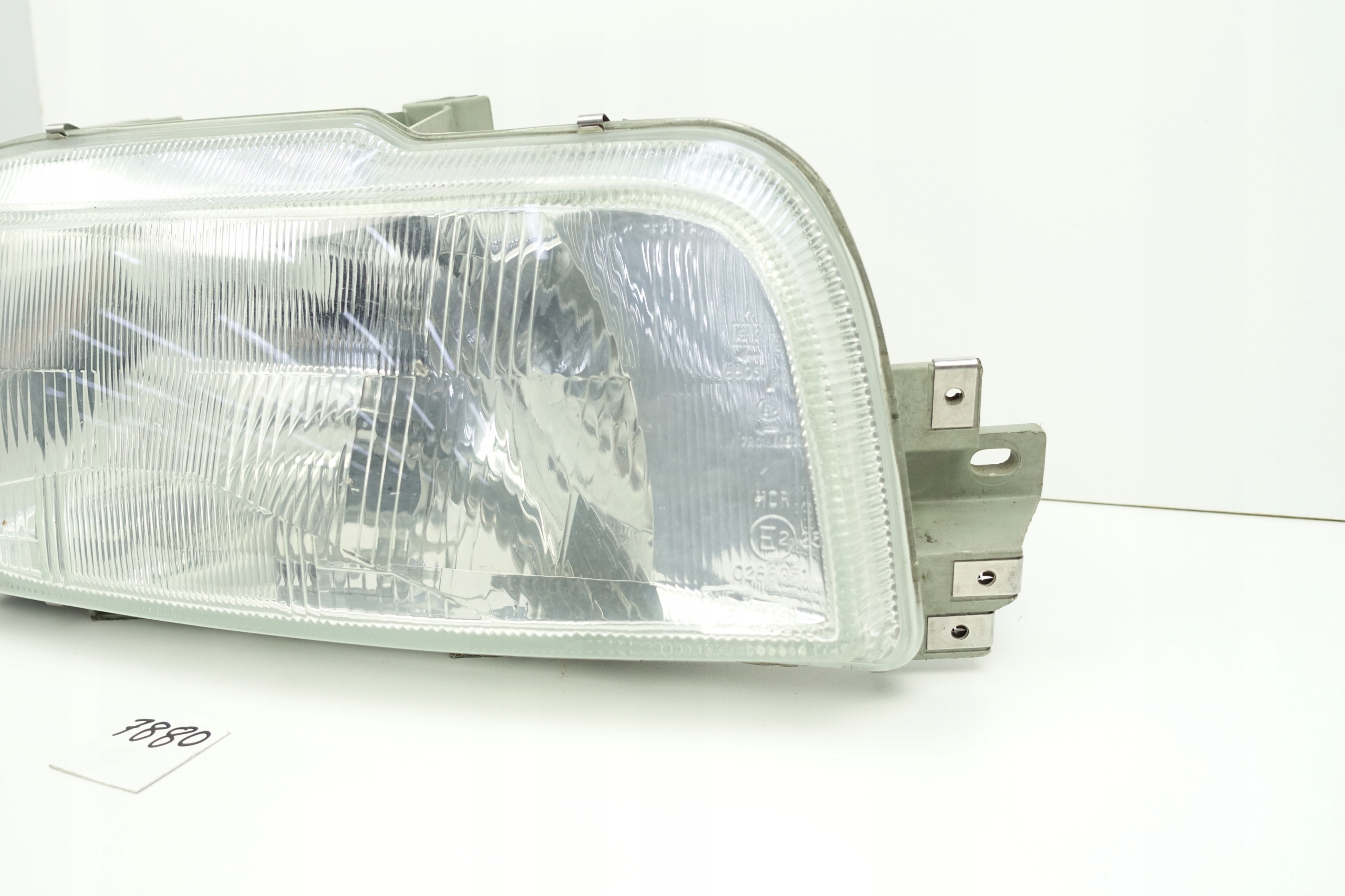light right right front RENAULT R21 7700792869