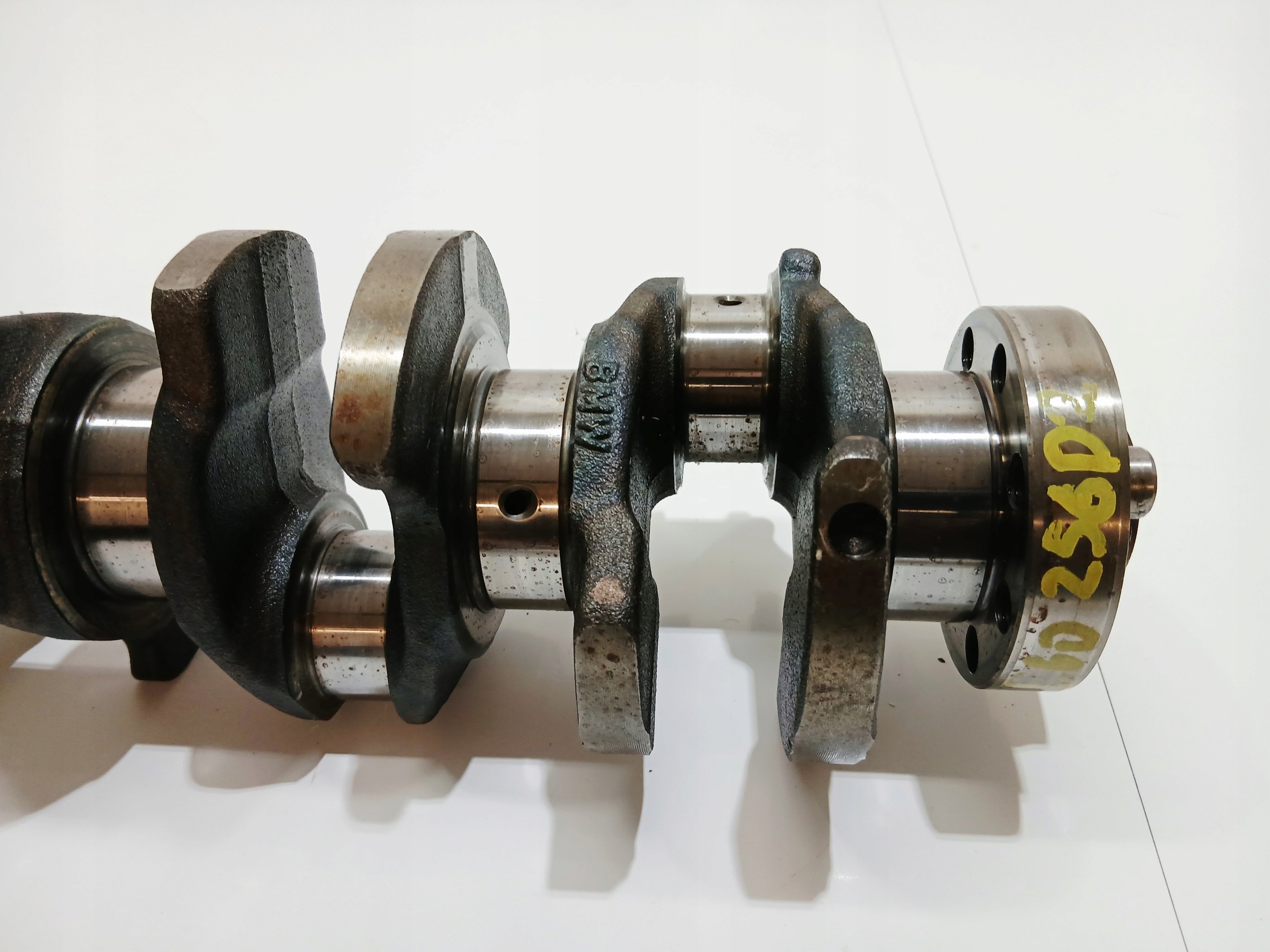 crank BMW E60 525 D 7780913