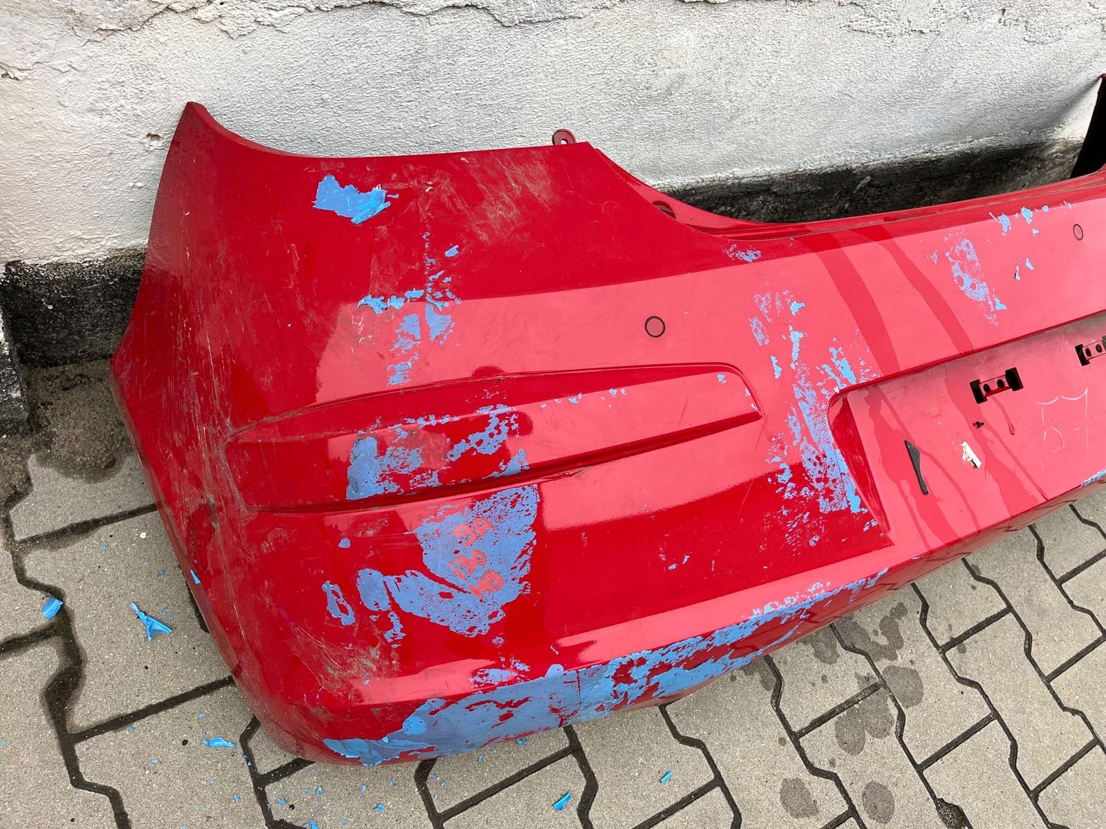 HYUNDAI I30 and HB bumper rear part rear PDC complete 2007-09R