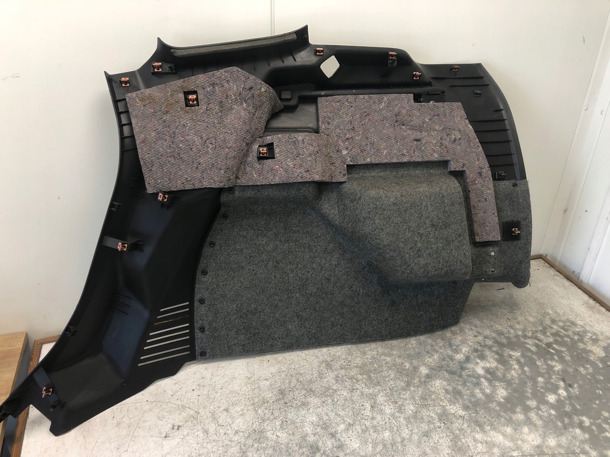 side upholstery boot left FORD KUGA MK2