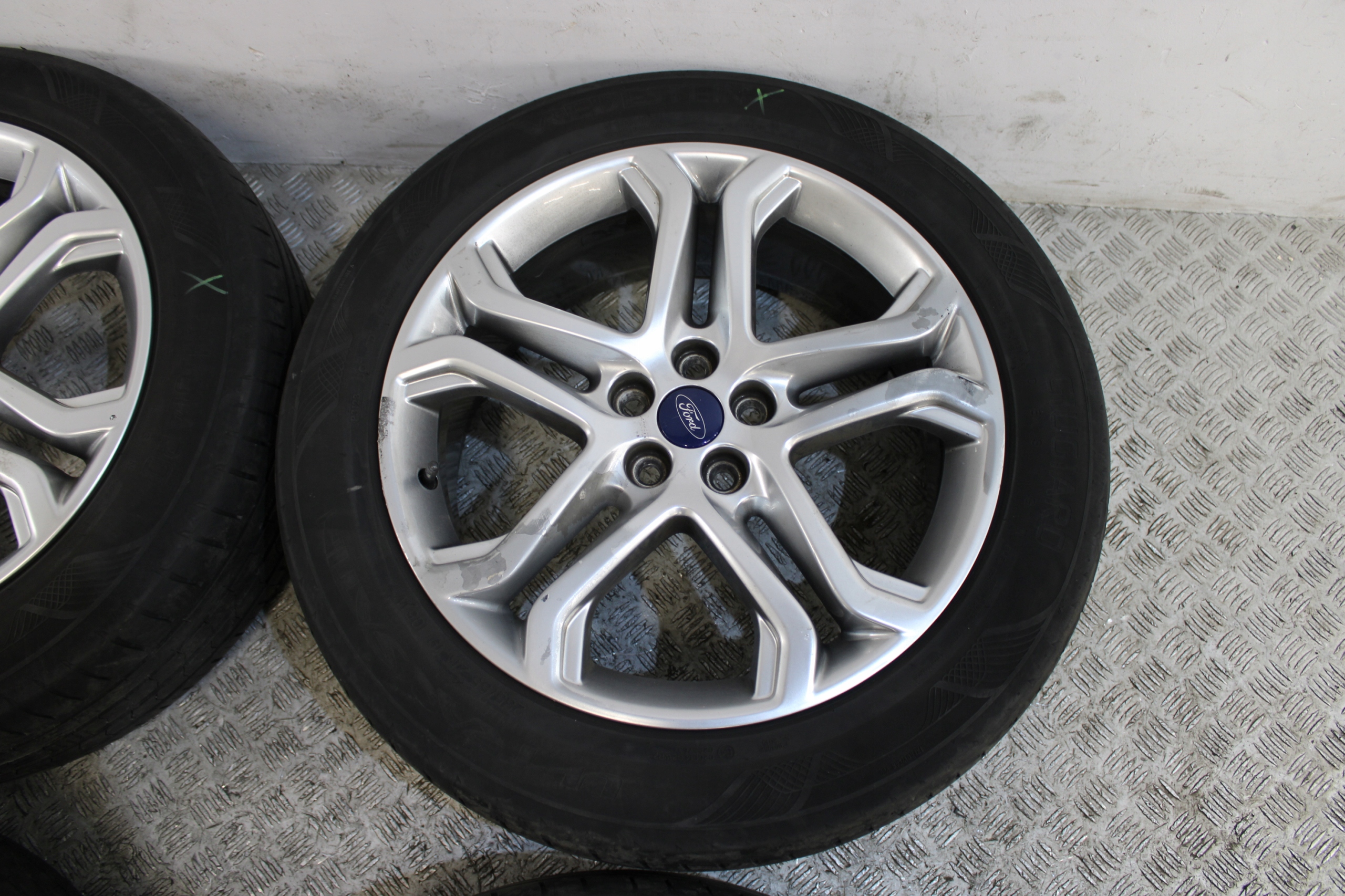 wheels discs disc 235/55 R19 FORD EDGE II 2 MK2 LIFT VIGNALE