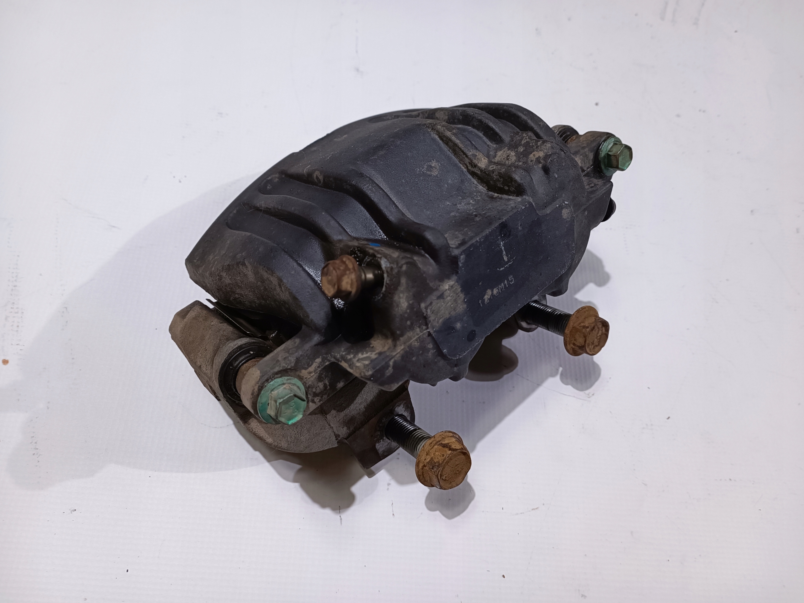 caliper right front Dodge Challenger Charger 5.7 2015