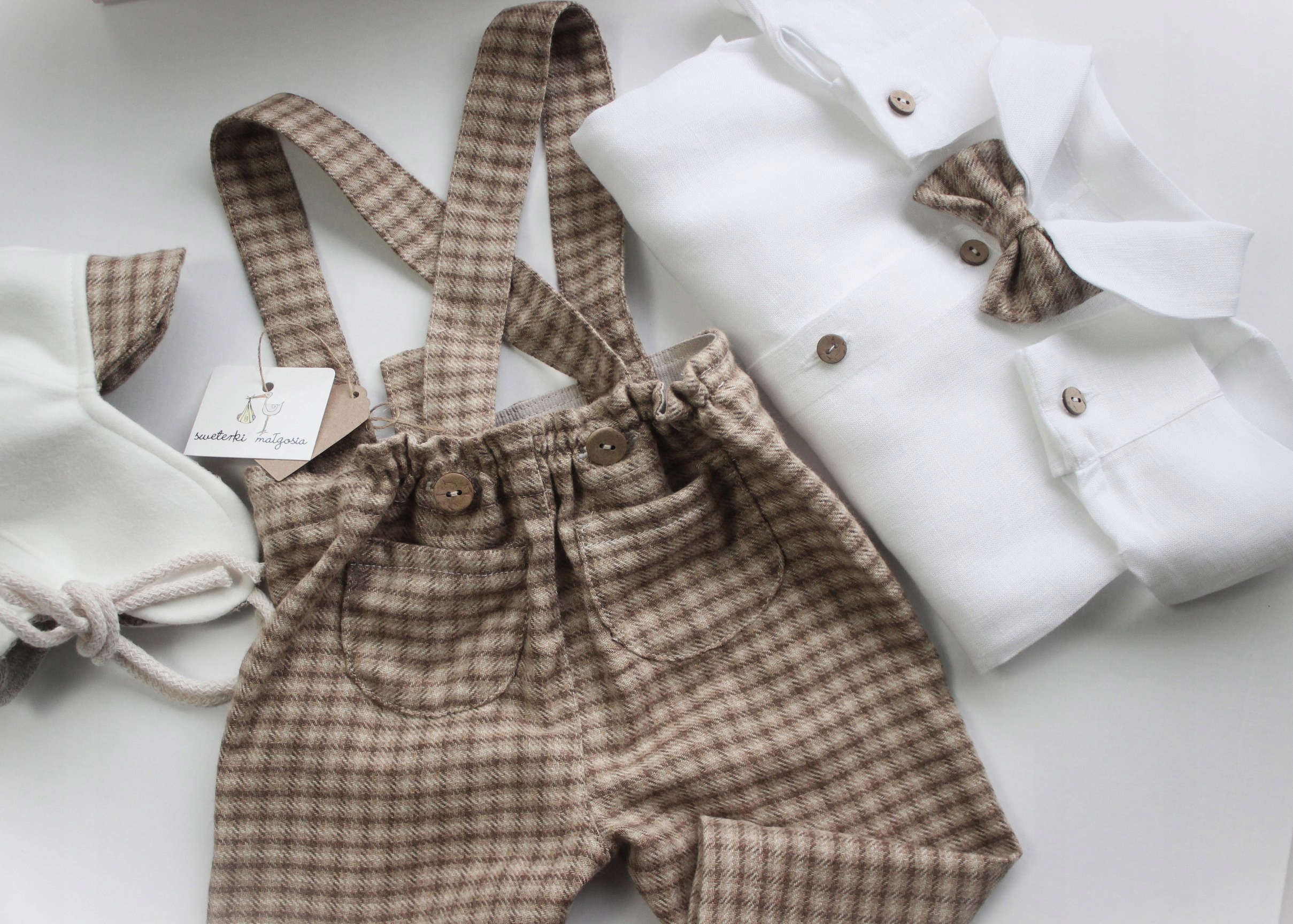 Komplet do chrztu Wełna Beżowa Krata r. 74 / 3 cz. Stan opakowania oryginalne