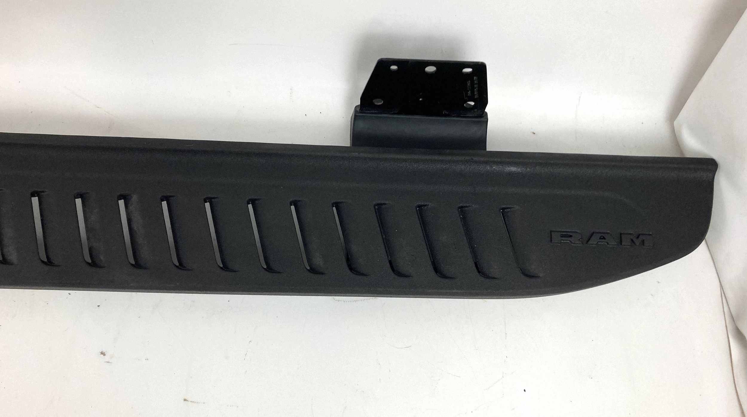 Ram 1500 TRX 2021-2025 threshold stopien boczny left