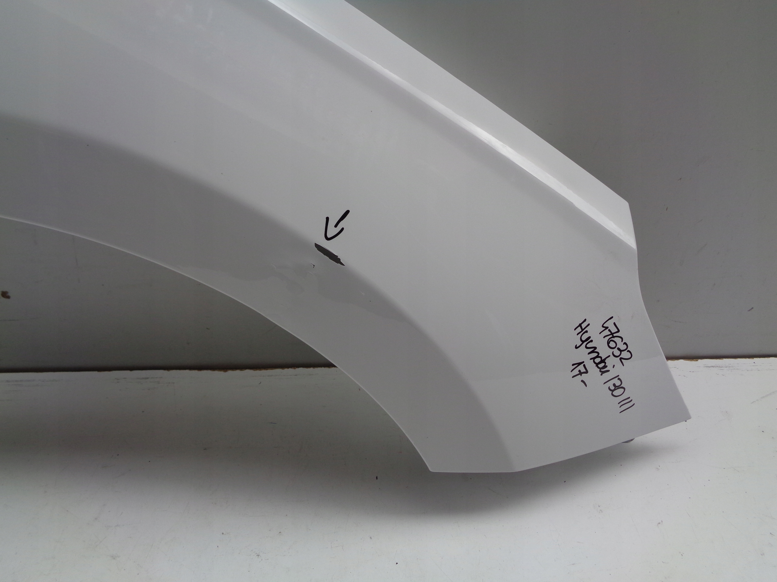 fender right front HYUNDAI I30 III 17- NR 47632