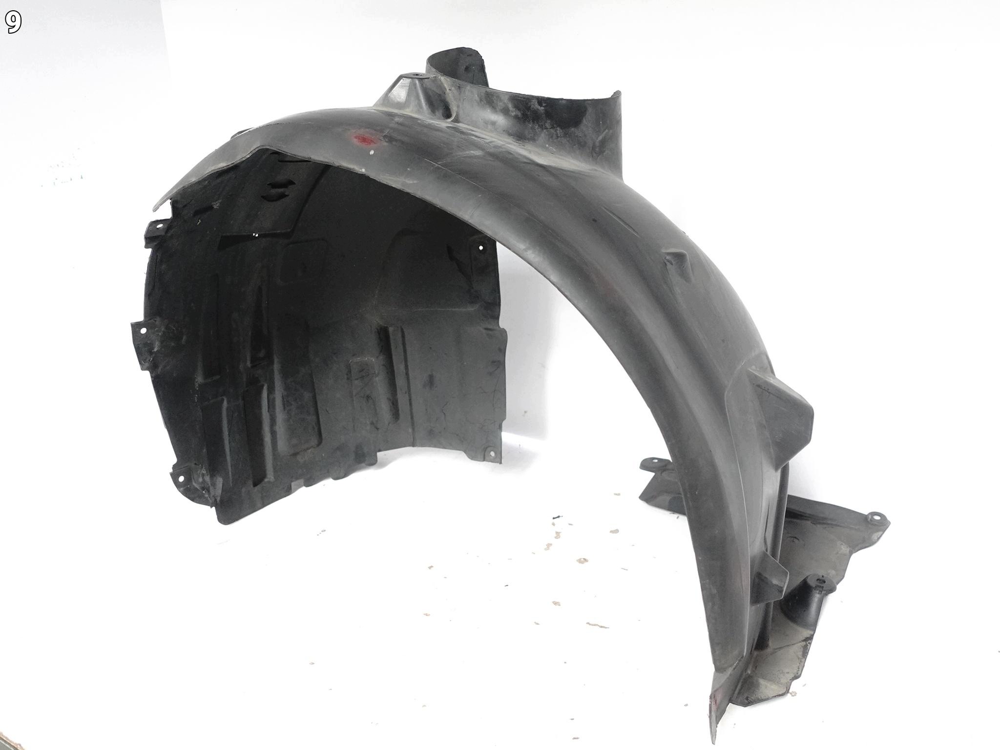 MERCEDES GLA X156 AMG 13-19 mudguard cover WNEKI wheels left front