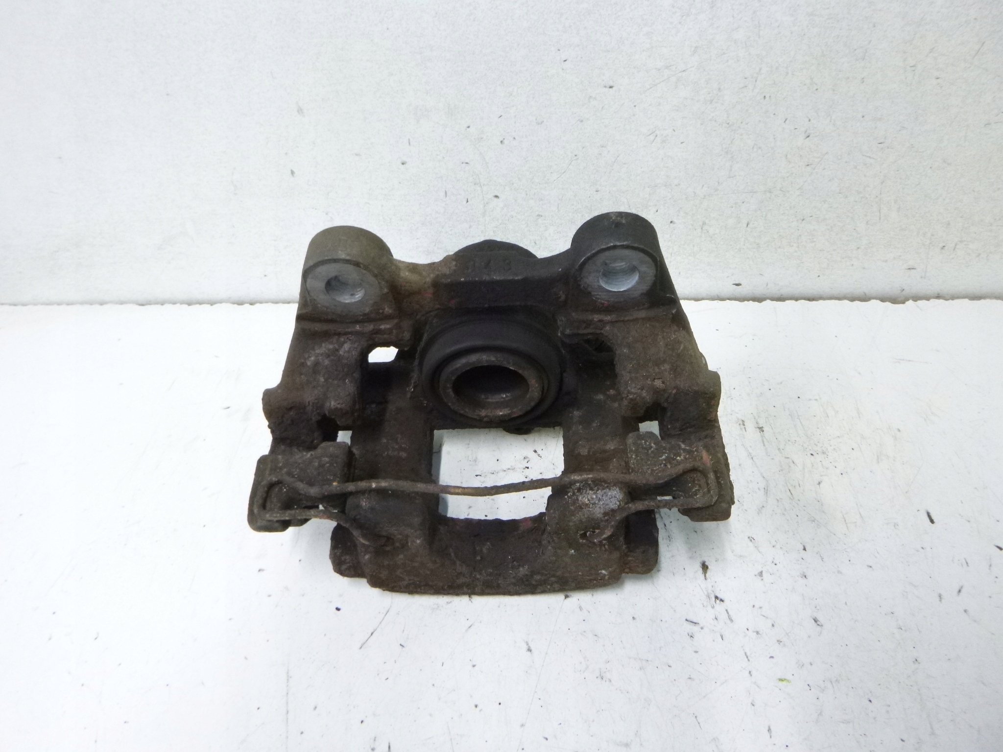caliper brake rear part left MERCEDES W204 07r.
