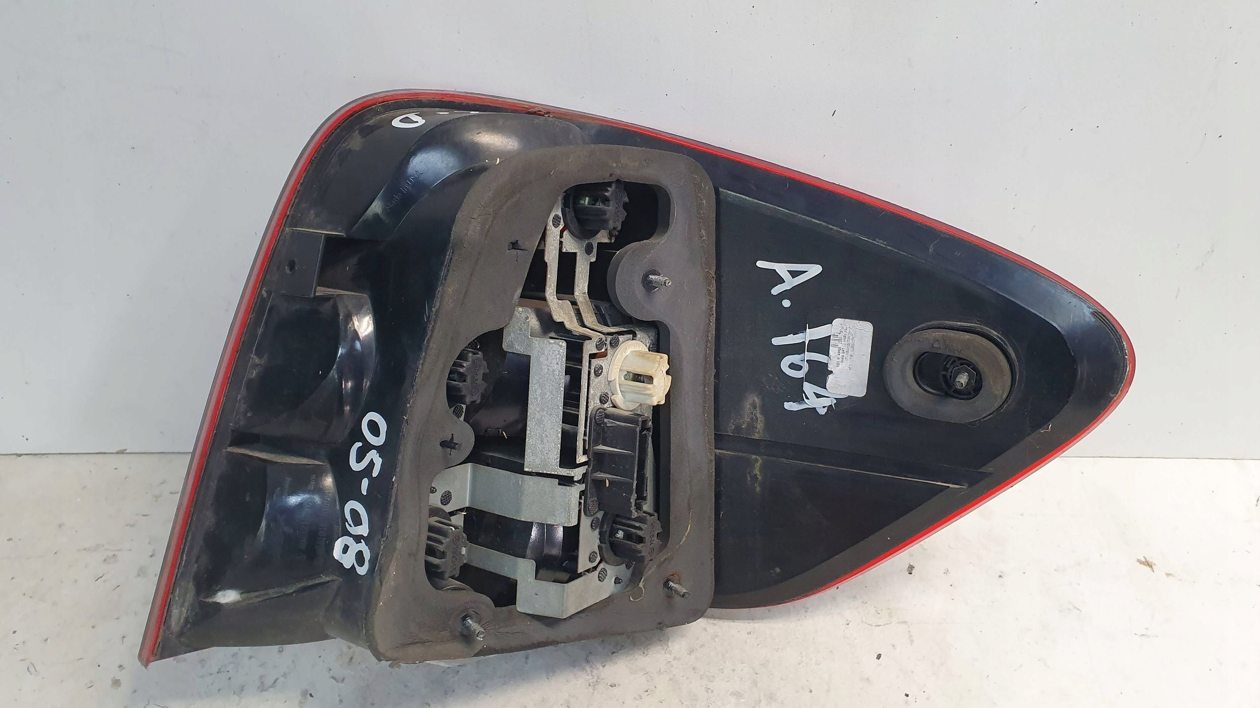 light rear part left MERCEDES ML W164 05