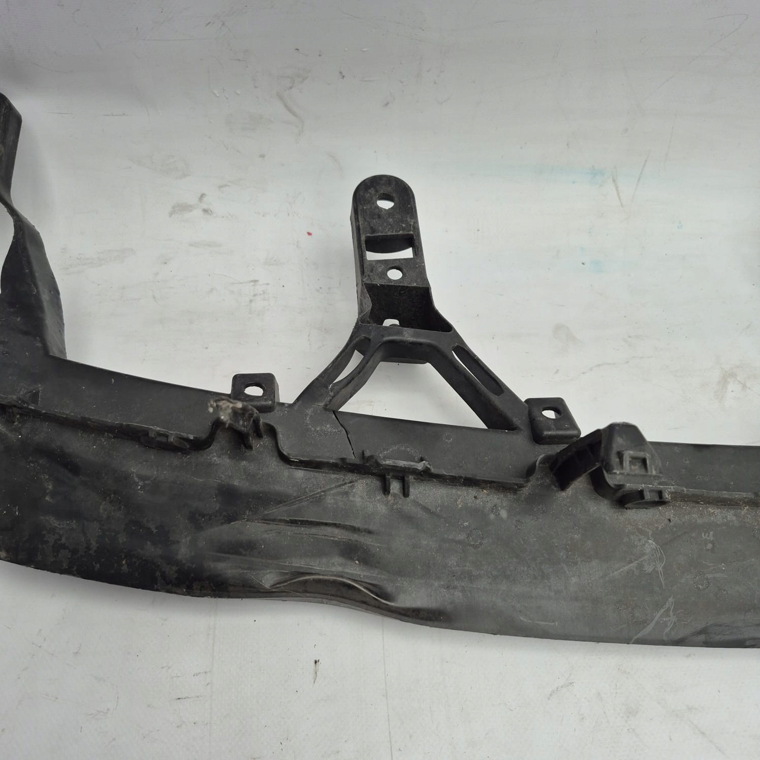 PORSCHE MACAN and 1 14-24 console sider pillar of a bumper front