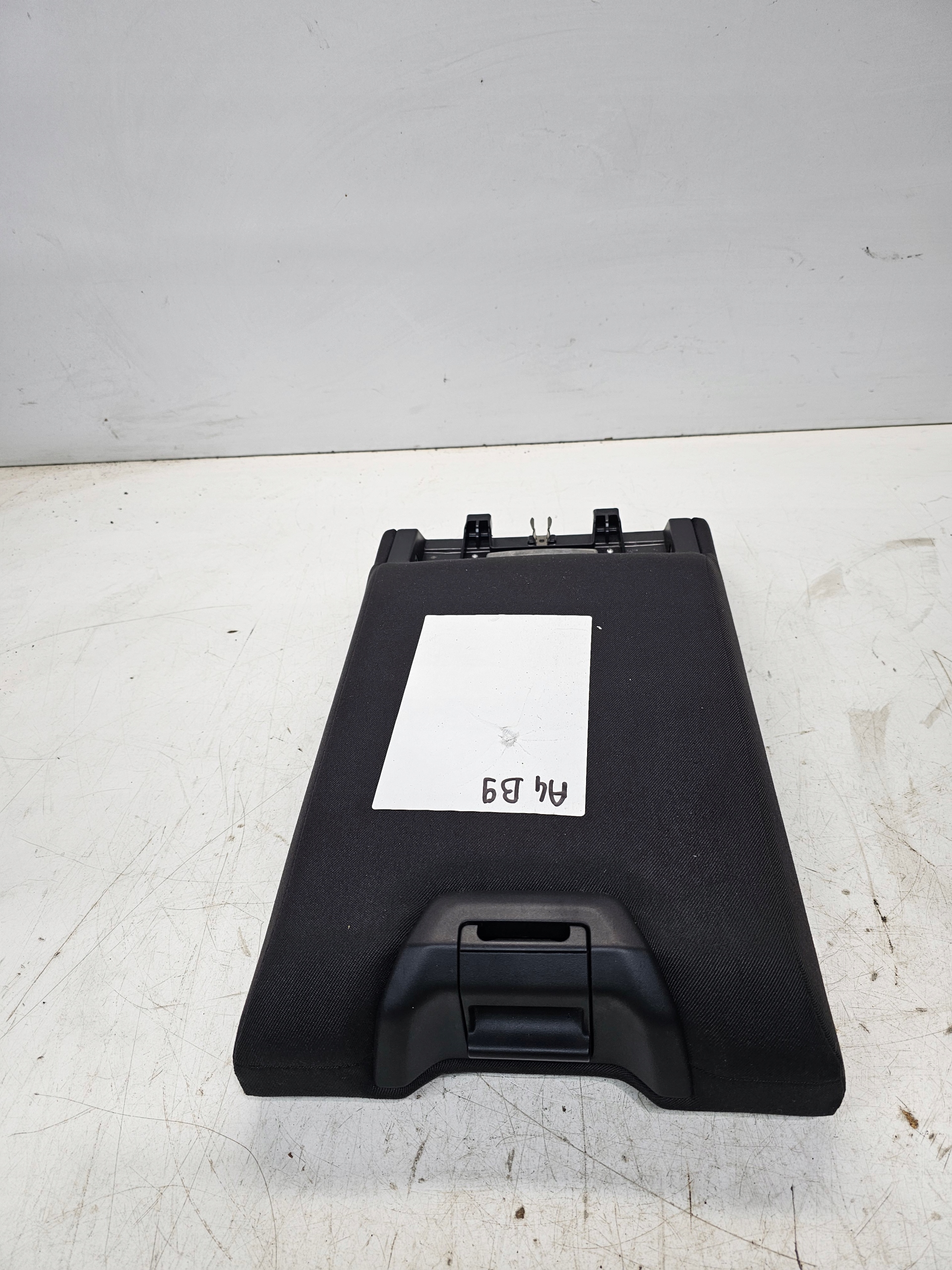 bracciolo KANAPY posteriore AUDI A4 B9 A5 8W WELUR