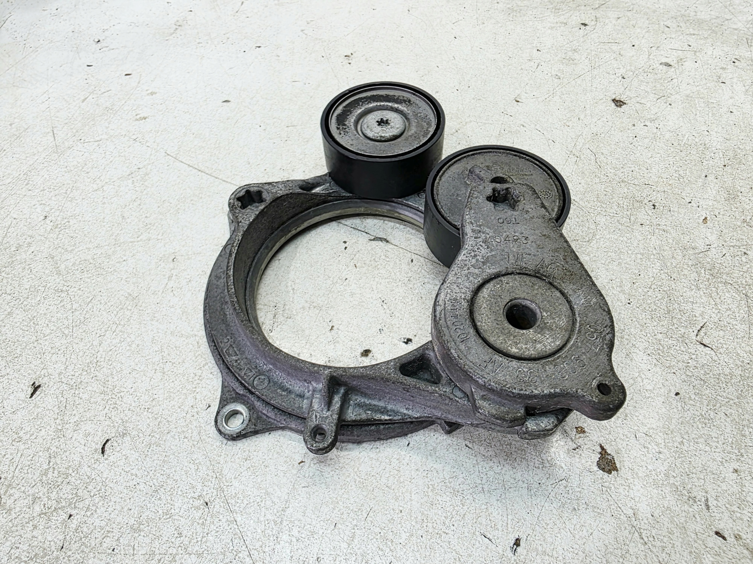 španovákem alternátoru AUDI A6 C8 A7 A8 D5 3.0 TDI 057903133AF
