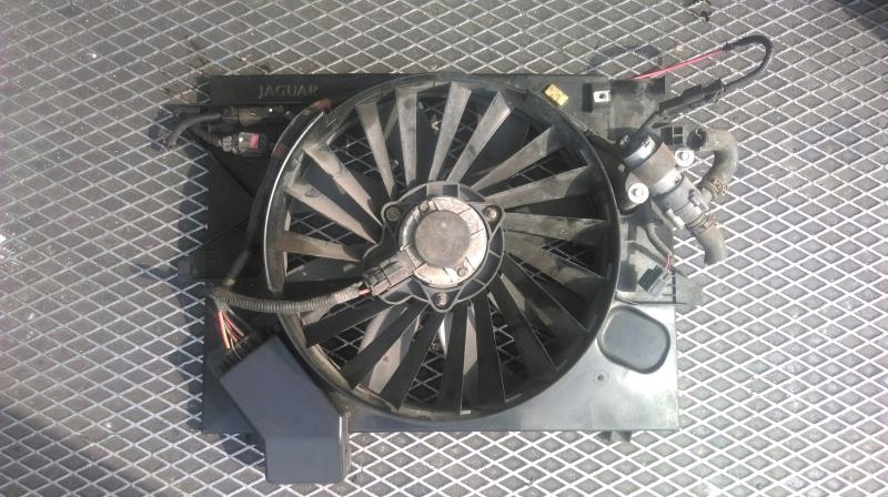 JAGUAR S-TYPE 3.0 V6 ventilátor chladiče 8240261