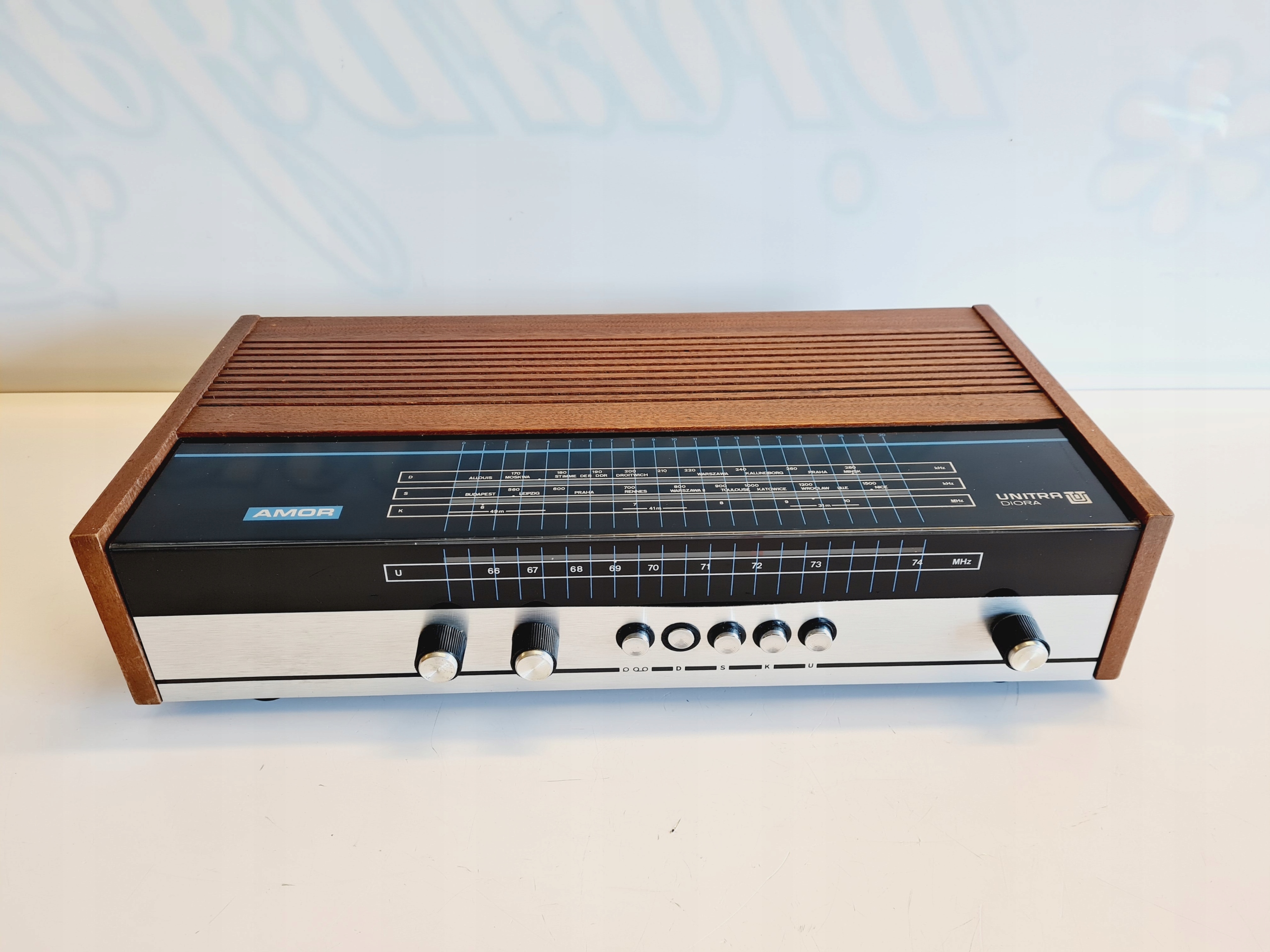 UNITRA DIORA AMOR RADIOODBIORNIK SPRAWNY VINTAGE Z PRL