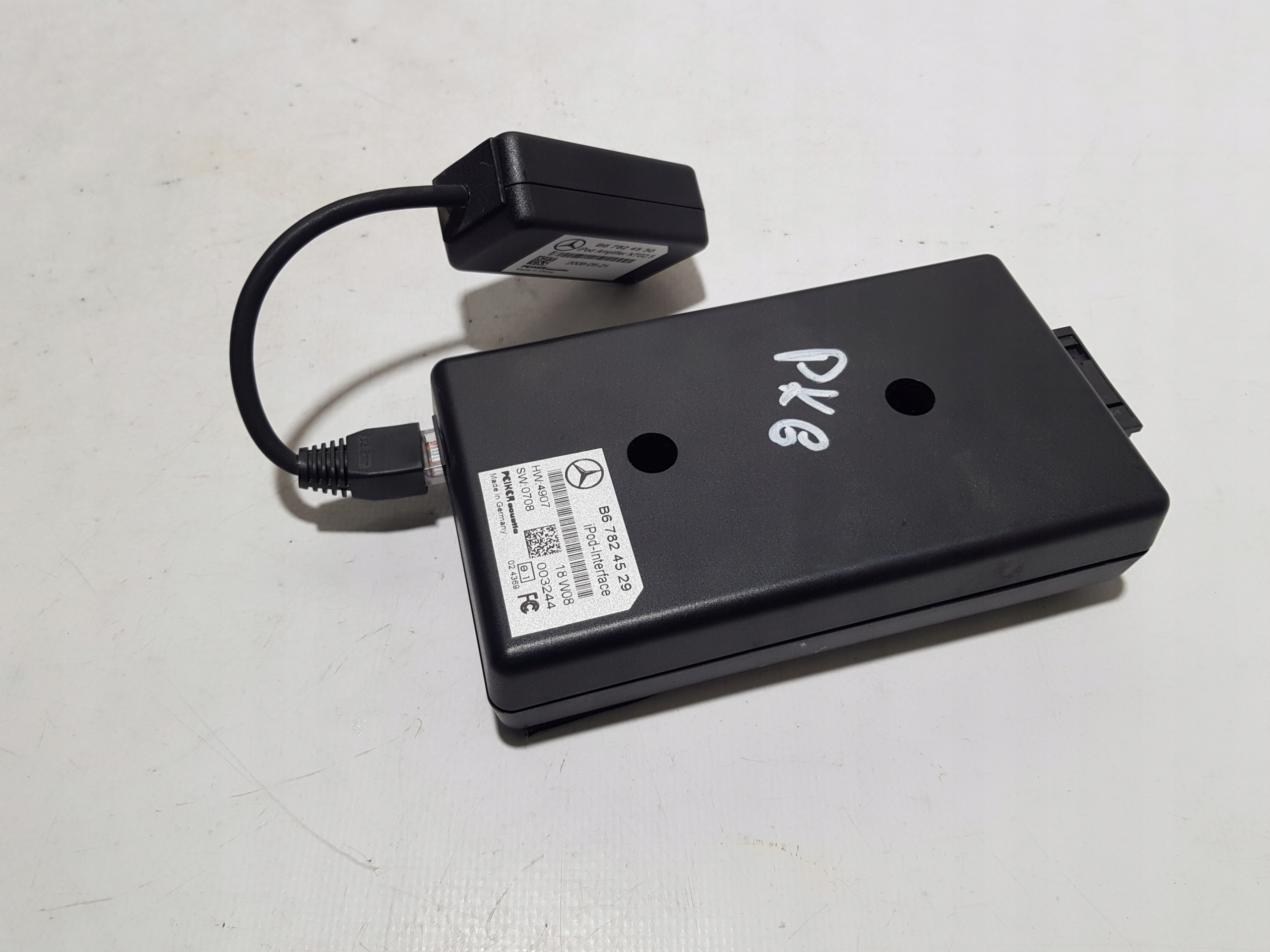 modulo INTERFACE IPOD TELEFONU NTG 2.5 MERCEDES B67824530 B67824529