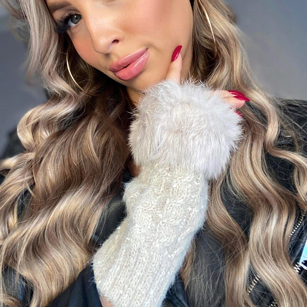 RĘKAWICZKI MITENKI CIEPŁE FUTRO UNI BORDO Rozmiar uniwersalny