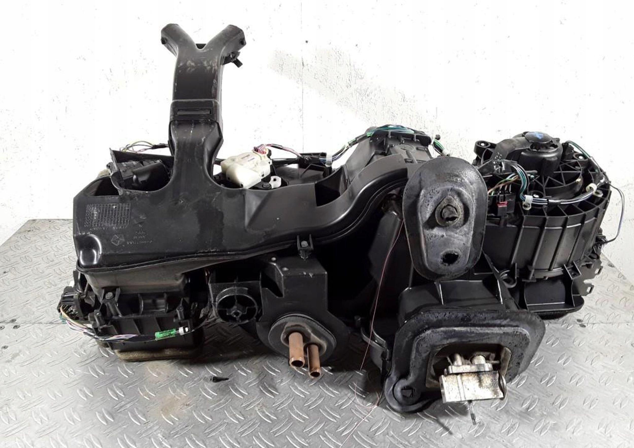 2002 CHRYSLER SEBRING (ST-22 - JR) Группа нагреватель 04885213AA