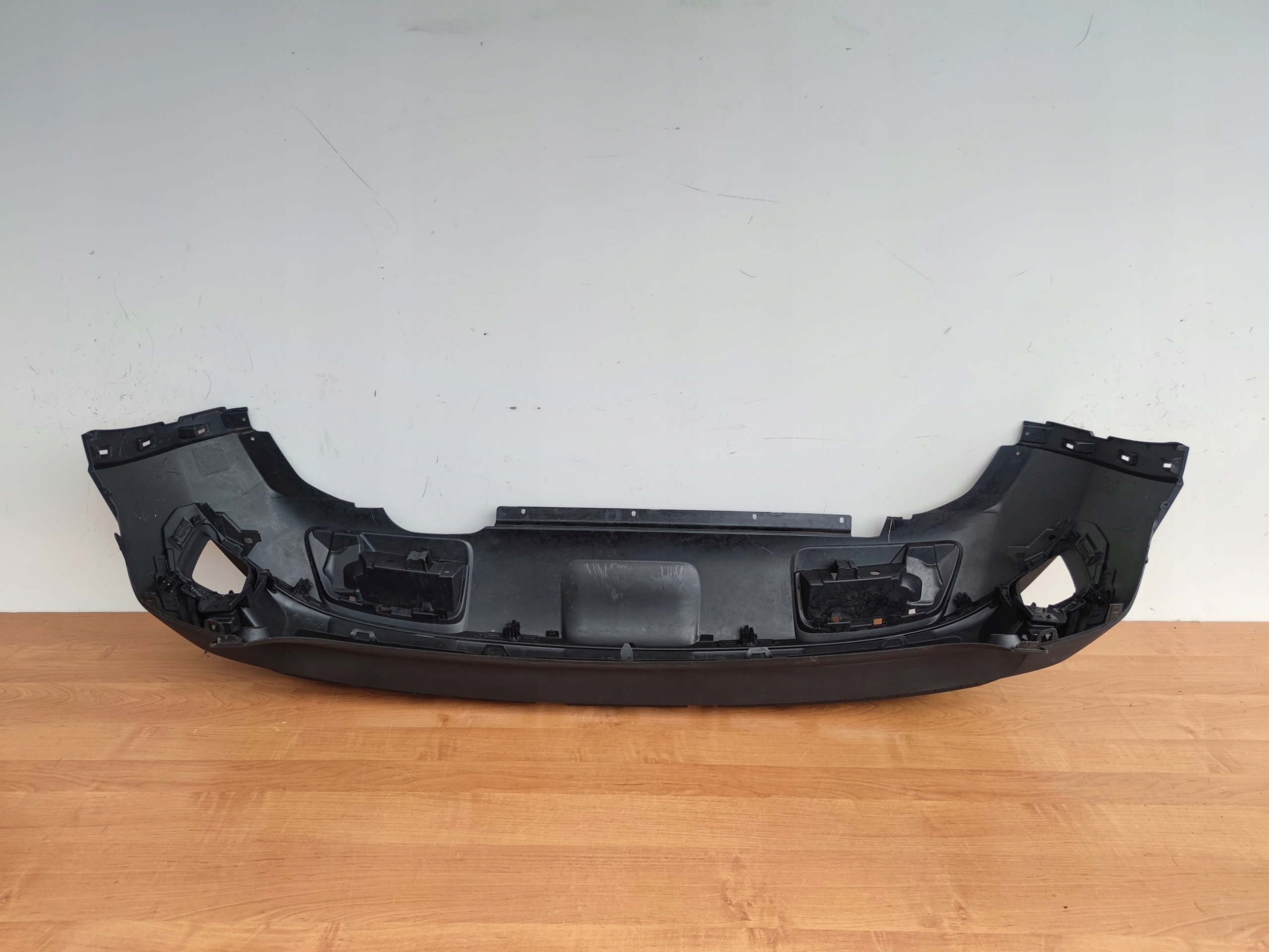 PEUGEOT 3008 II GT bumper rear part below PDC + spoiler