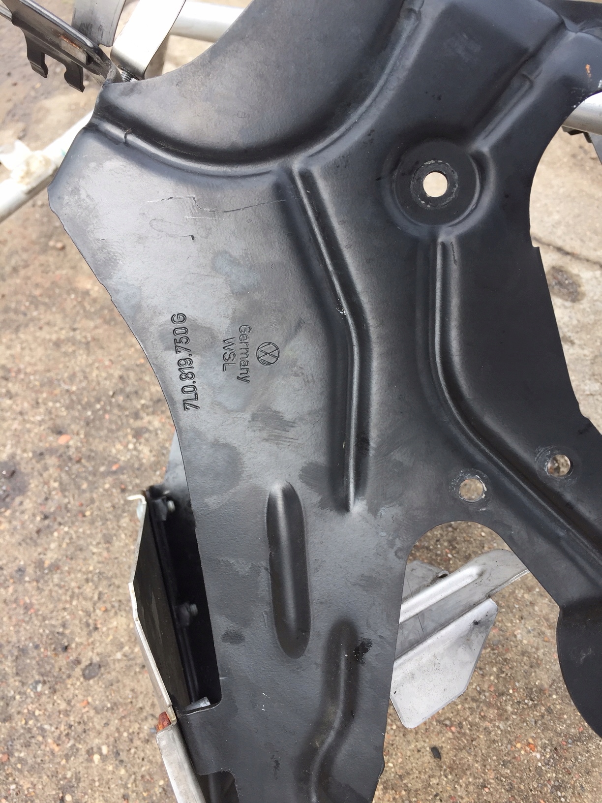 AUDI Q7 4L Poignée Support plaque WEBASTA 7L0819750G