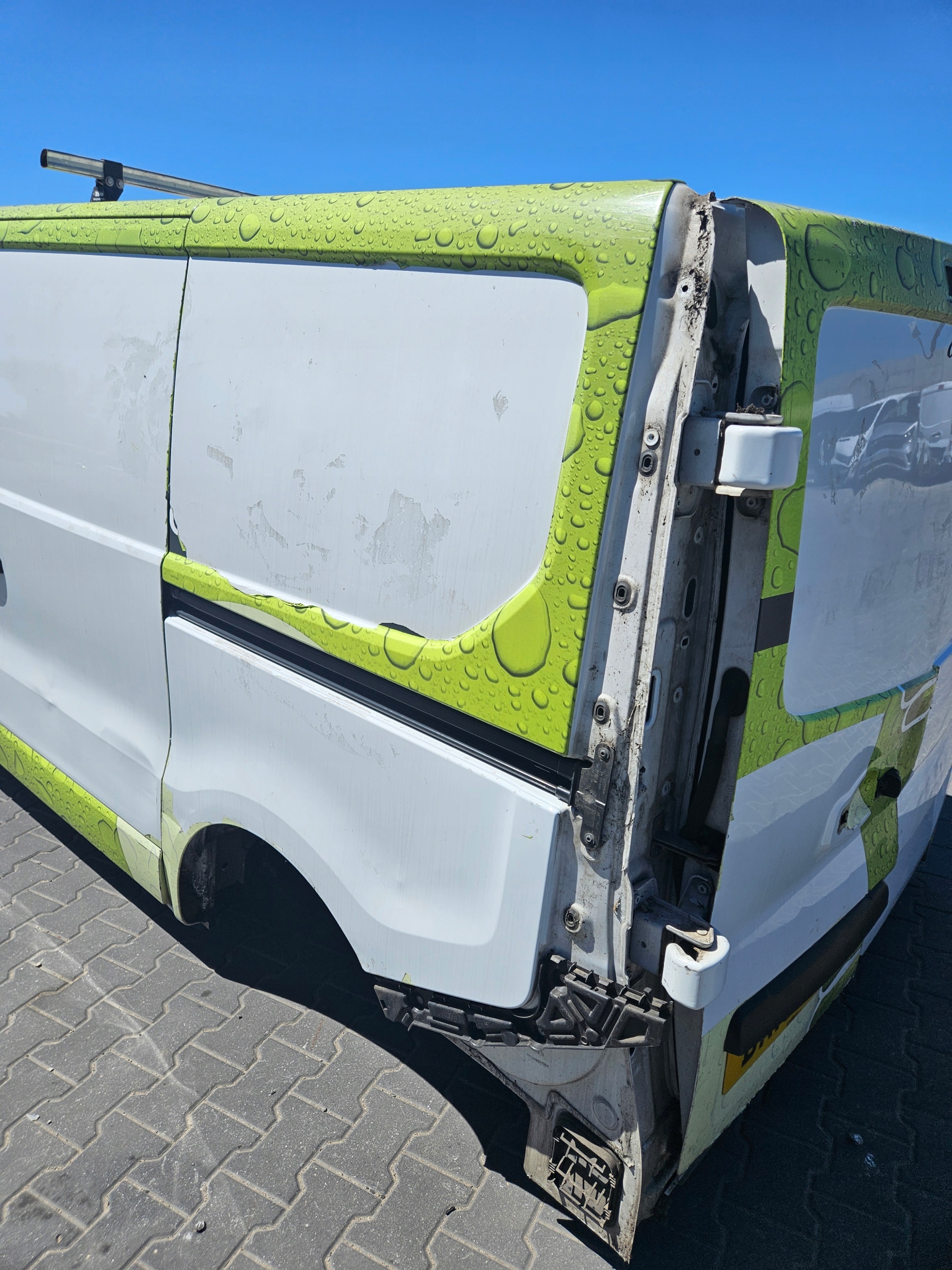 LONGHERONE parafango BOK sinistra posteriore LT OPEL VIVARO B TRAFIC III 16R