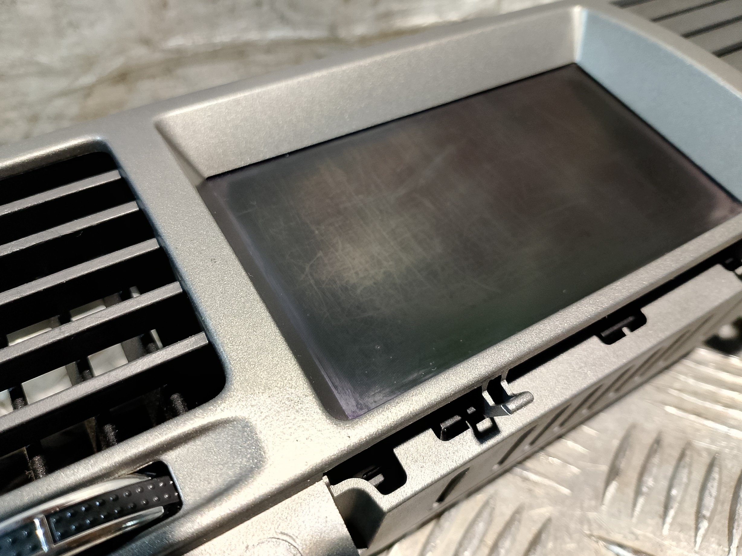 display + KRATKI OPEL VECTRA C LIFT FL 6591550302C
