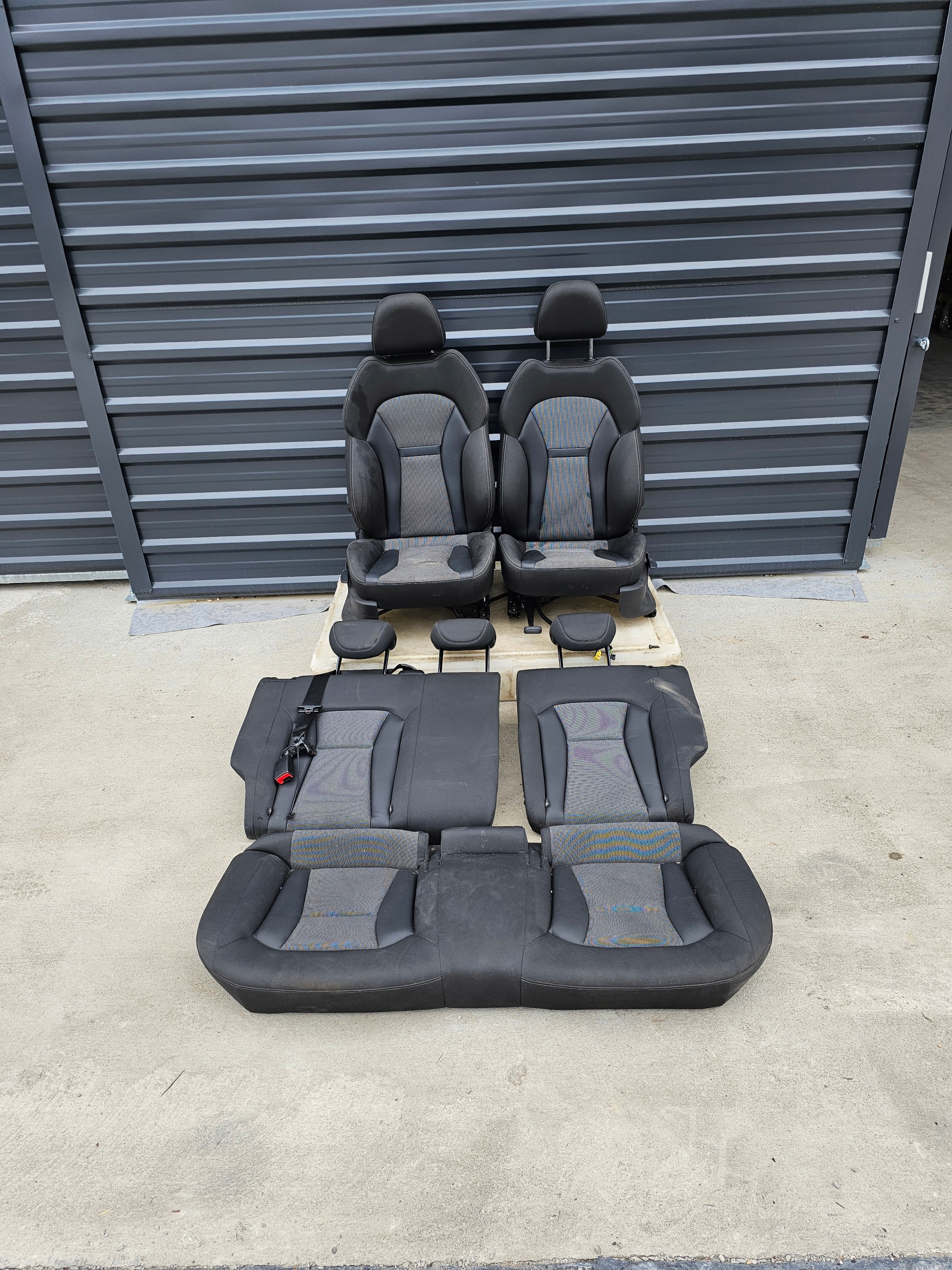 Sitz Sitze KOMPLET AUDI A1 8X 5-Tür Leder+MATERIAL