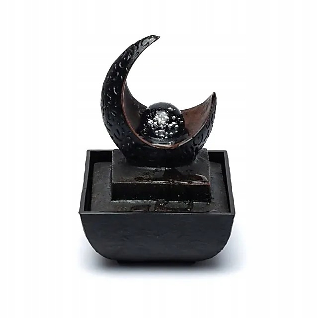 Fontána Moon 13,3 × 13,3 × 19,5 cm
